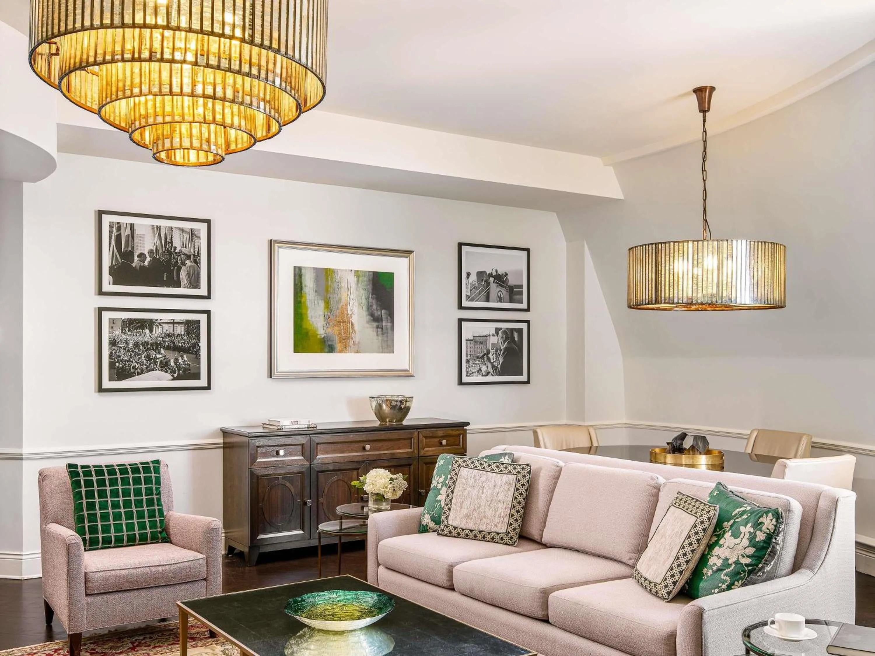 Bedroom in Fairmont Le Chateau Frontenac