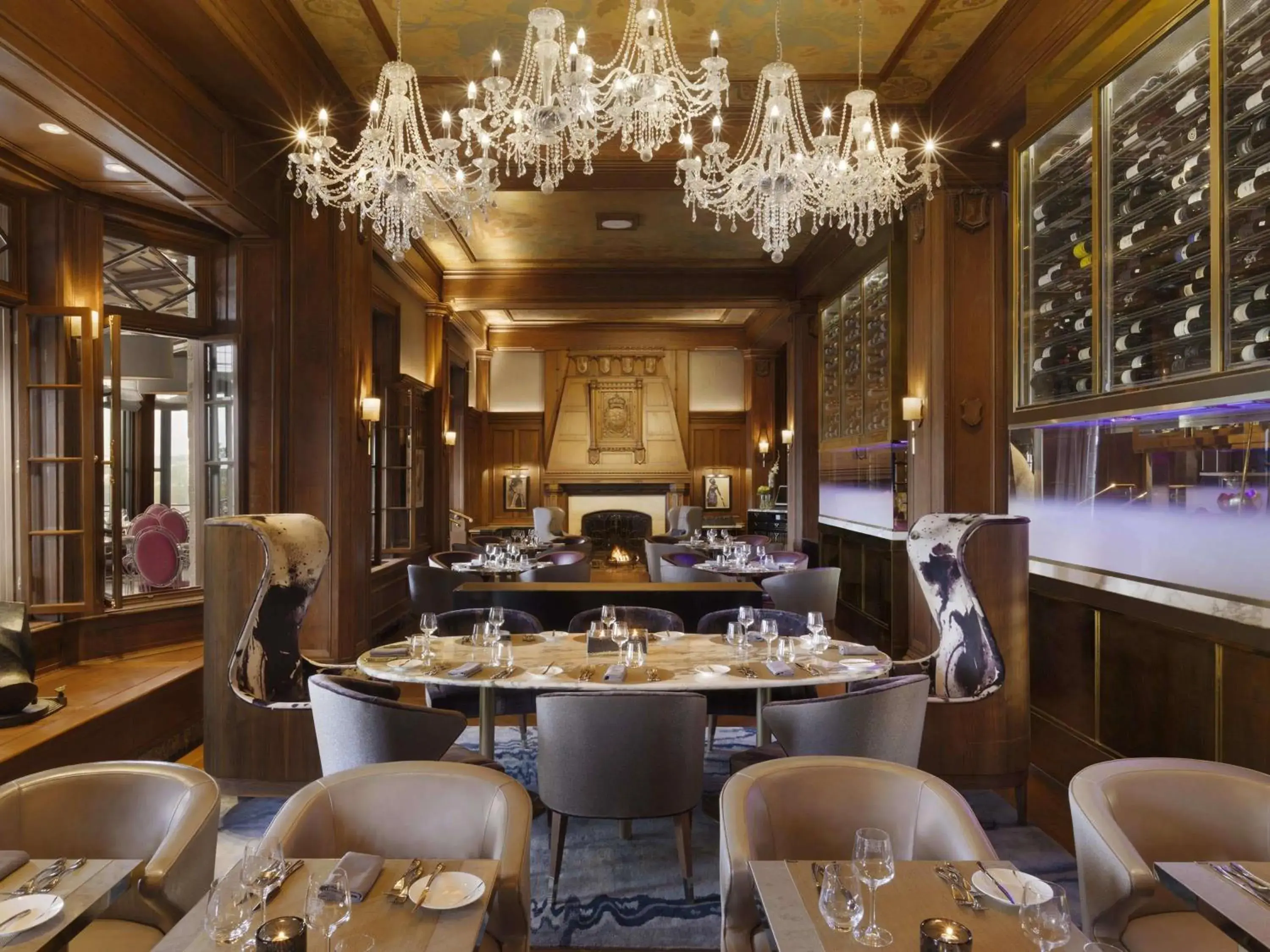 Restaurant/places to eat in Fairmont Le Chateau Frontenac Restaurant/places to eat in Fairmont Le Chateau Frontenac