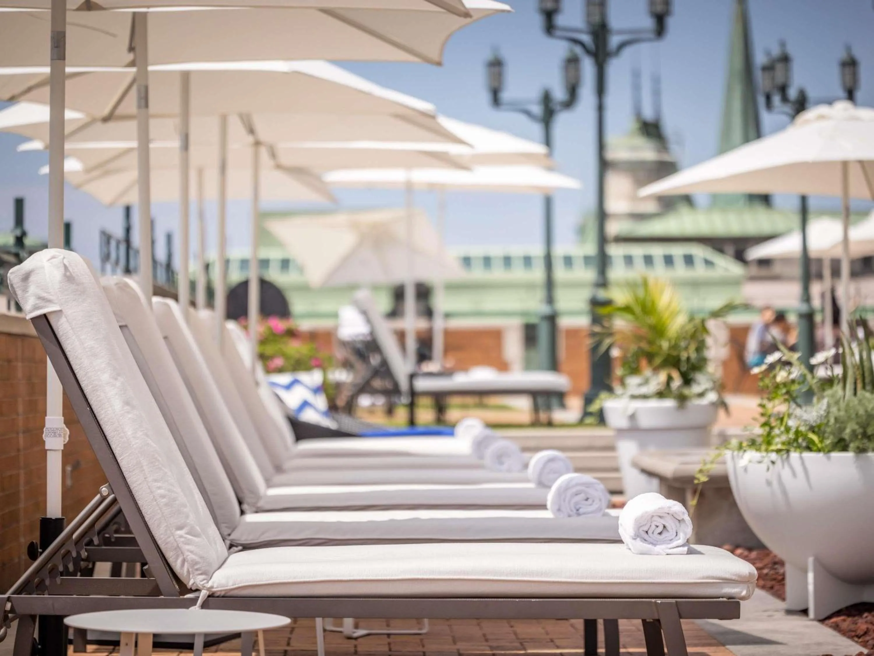 Restaurant/places to eat in Fairmont Le Chateau Frontenac