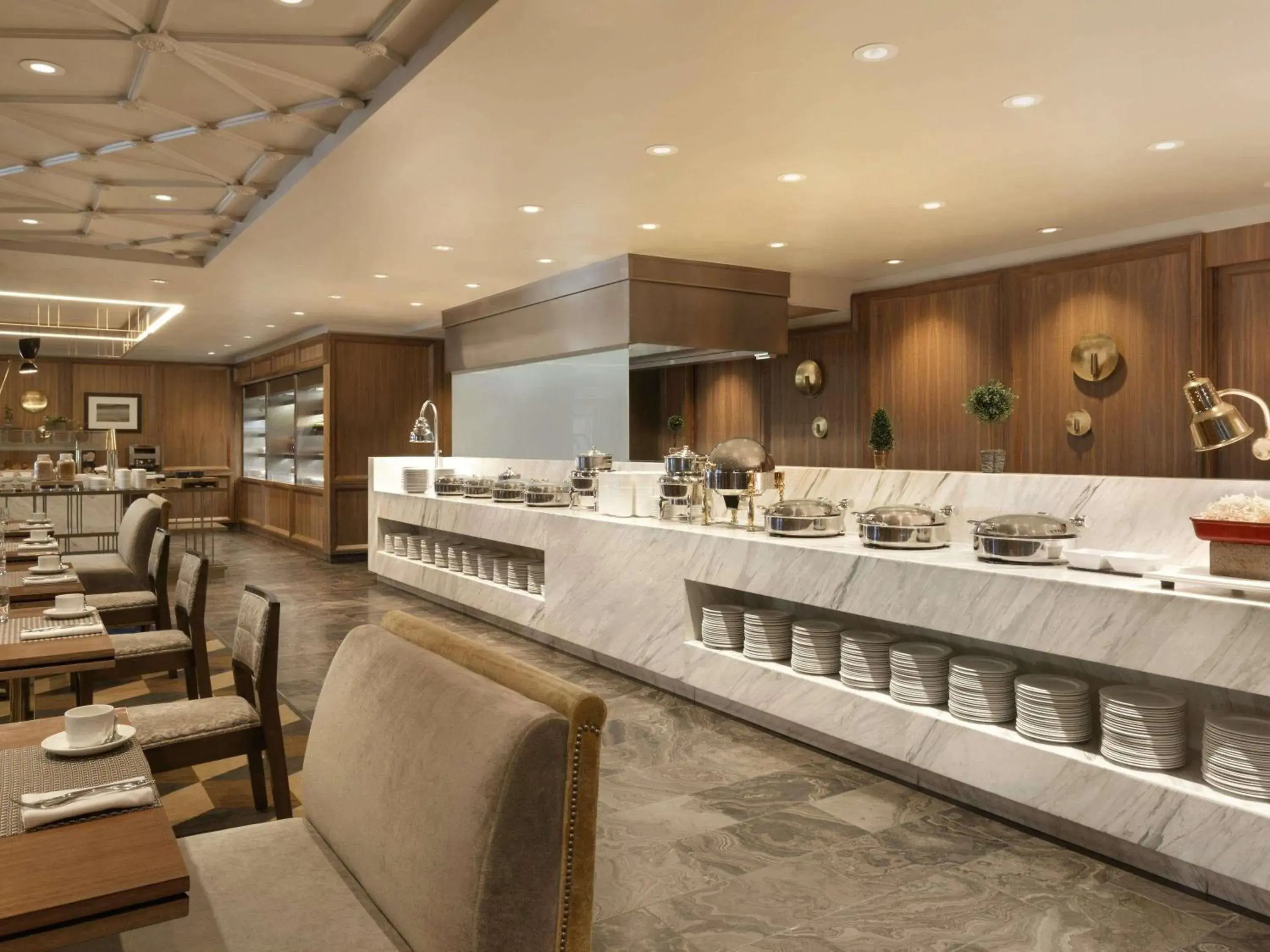 Breakfast in Fairmont Le Chateau Frontenac Breakfast in Fairmont Le Chateau Frontenac