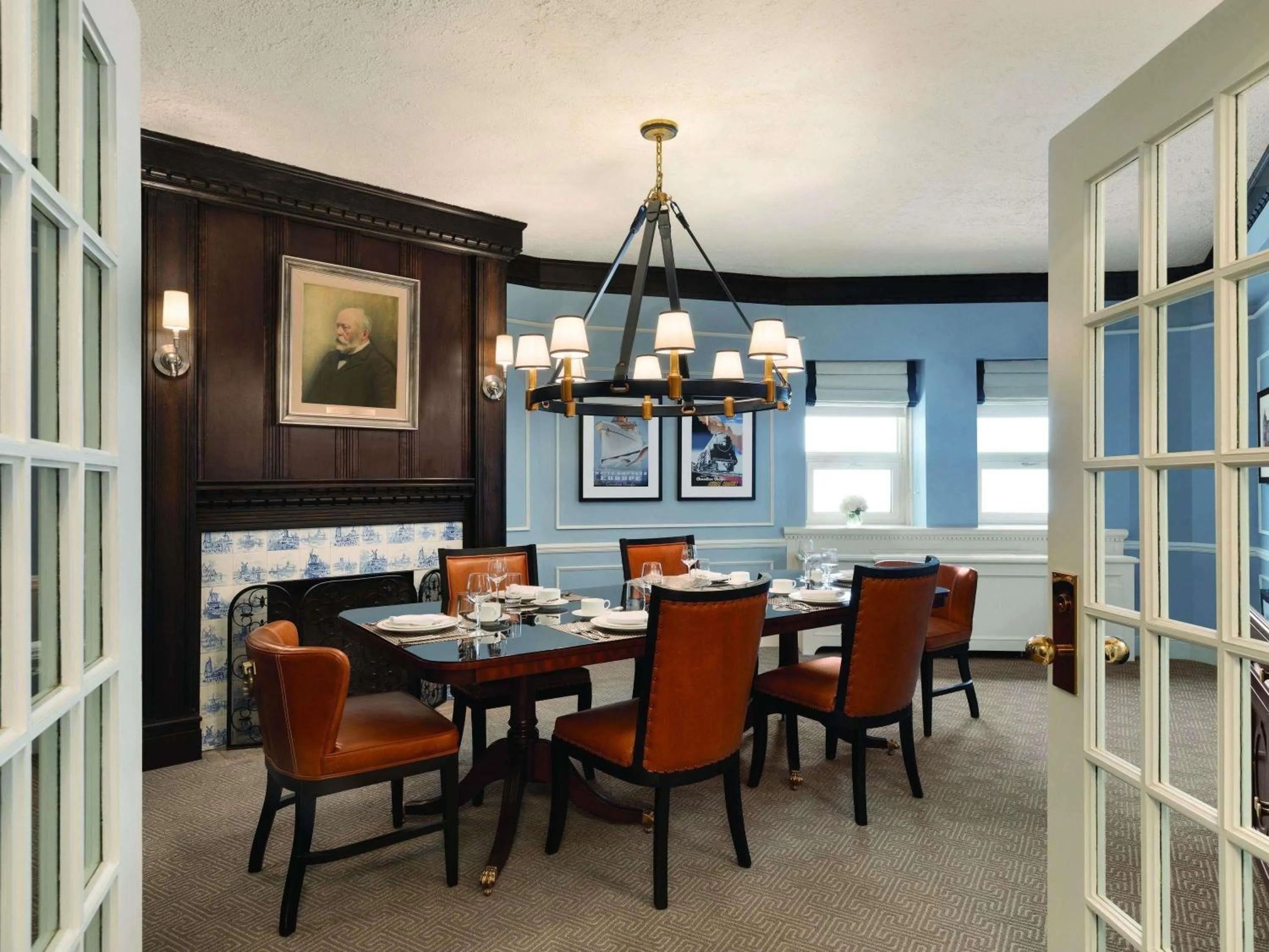 Bedroom in Fairmont Le Chateau Frontenac