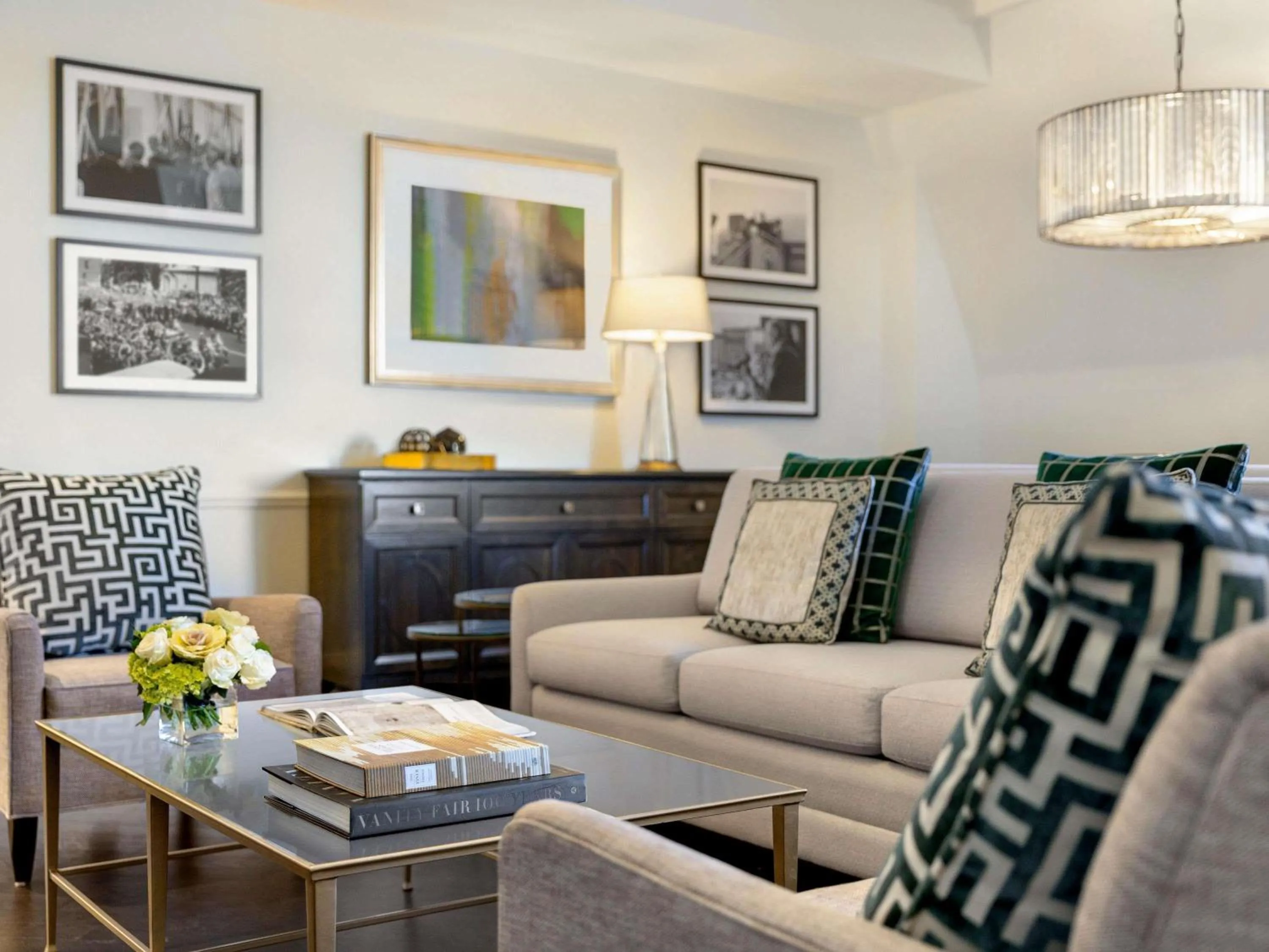Bedroom in Fairmont Le Chateau Frontenac