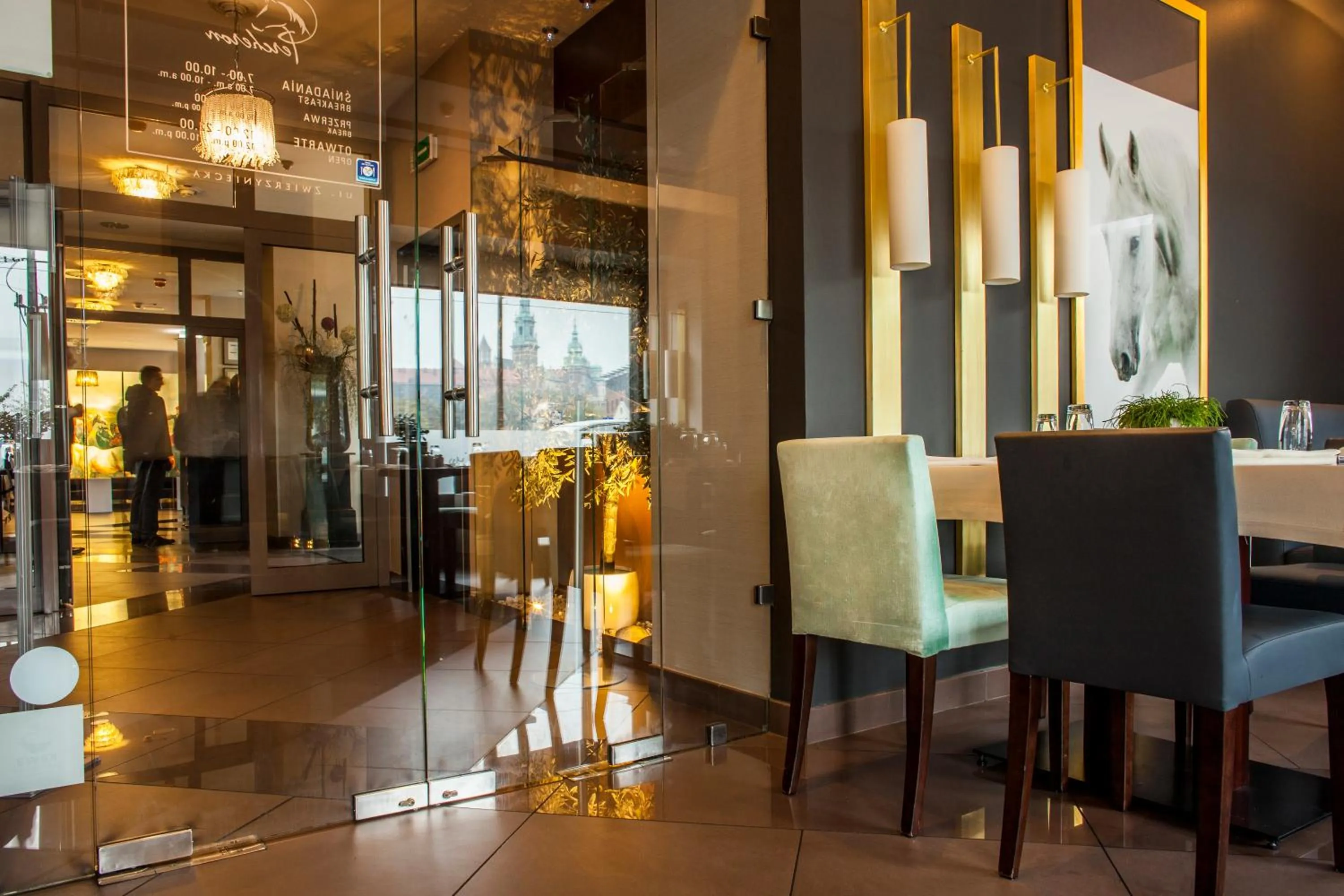 Restaurant/places to eat in Hotel Kossak