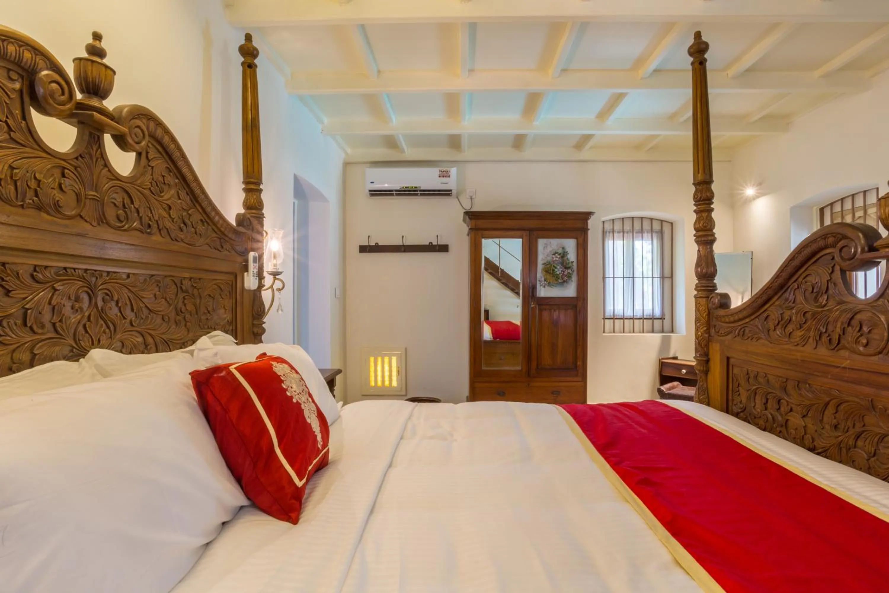 Bedroom, Bed in Lar Amorosa Boutique Hotel - Goa