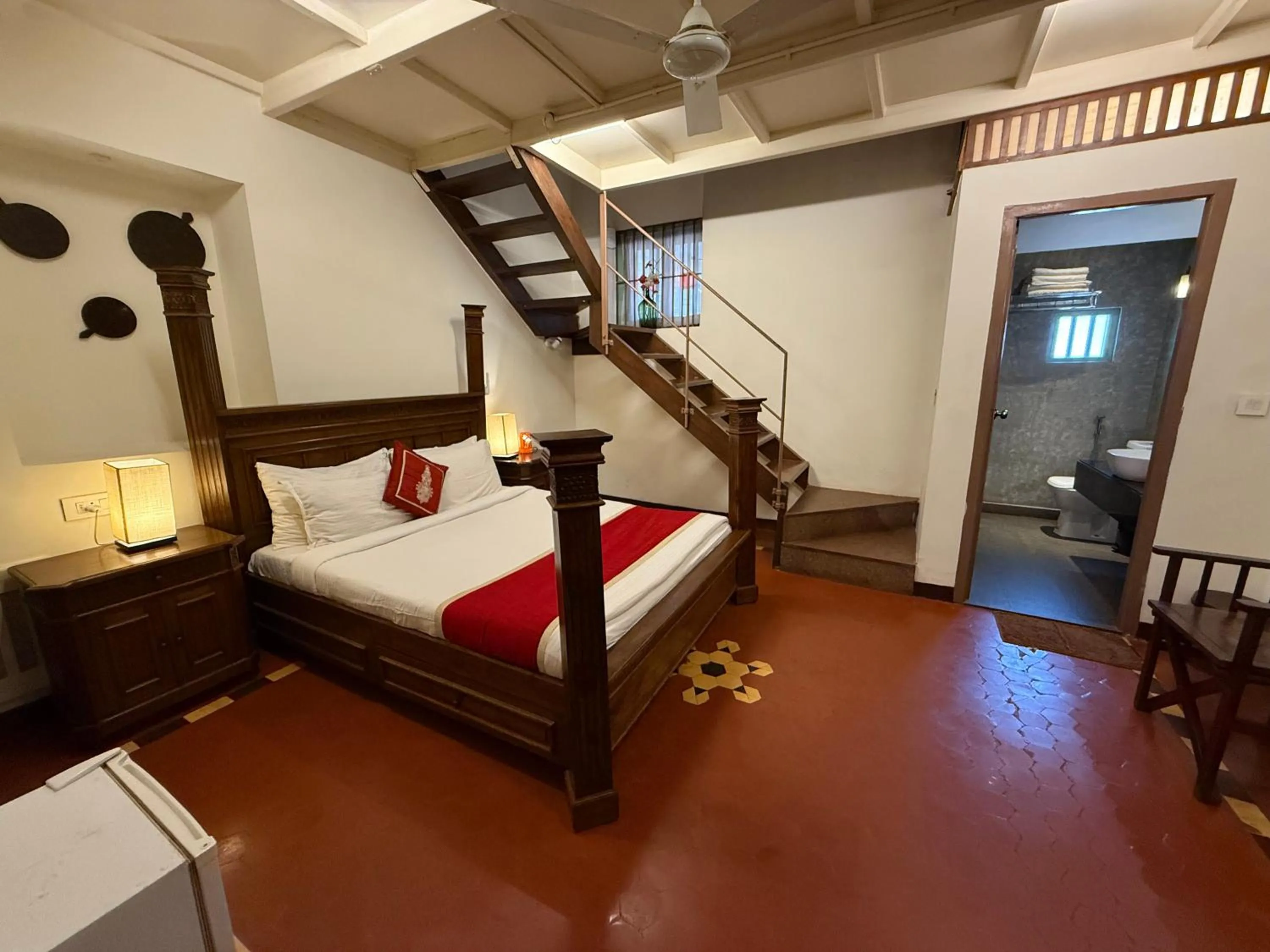 Bed in Lar Amorosa Boutique Hotel - Goa