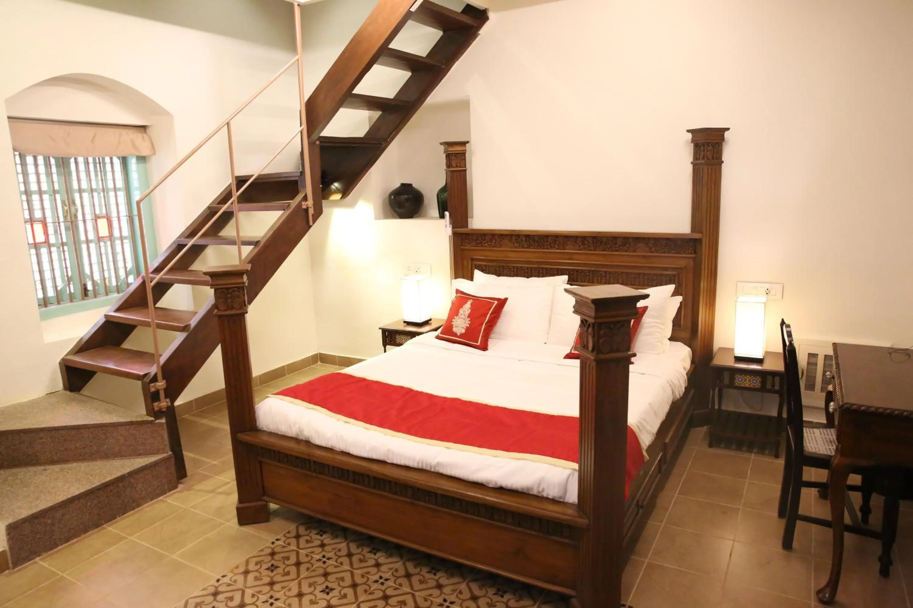 Bedroom, Bed in Lar Amorosa Boutique Hotel - Goa