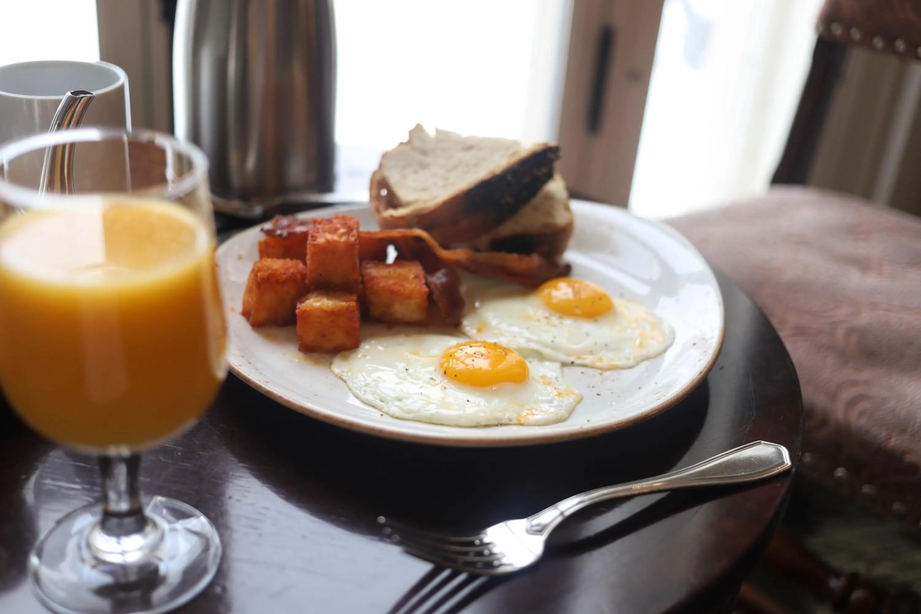 Breakfast in Delta Hotels by Marriott Bessborough