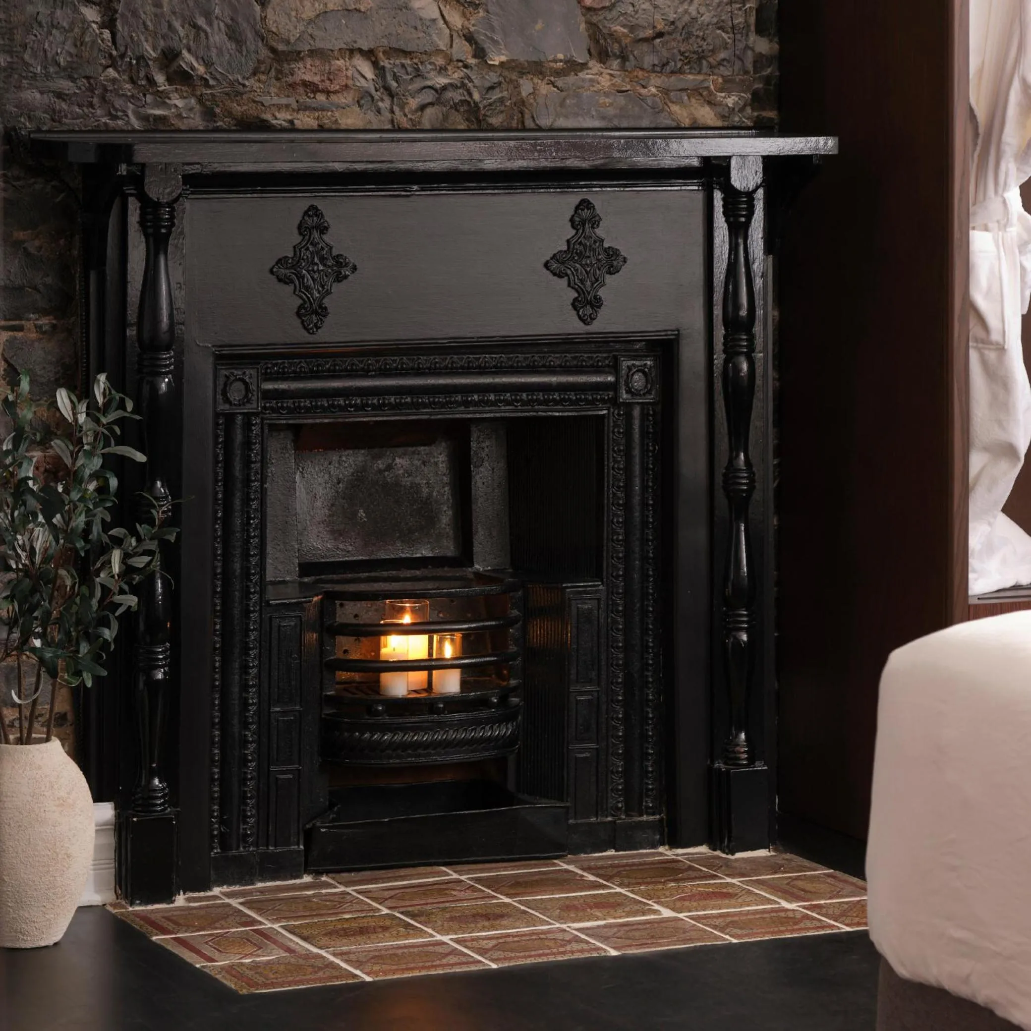 Decorative detail in Hotel Cap Diamant