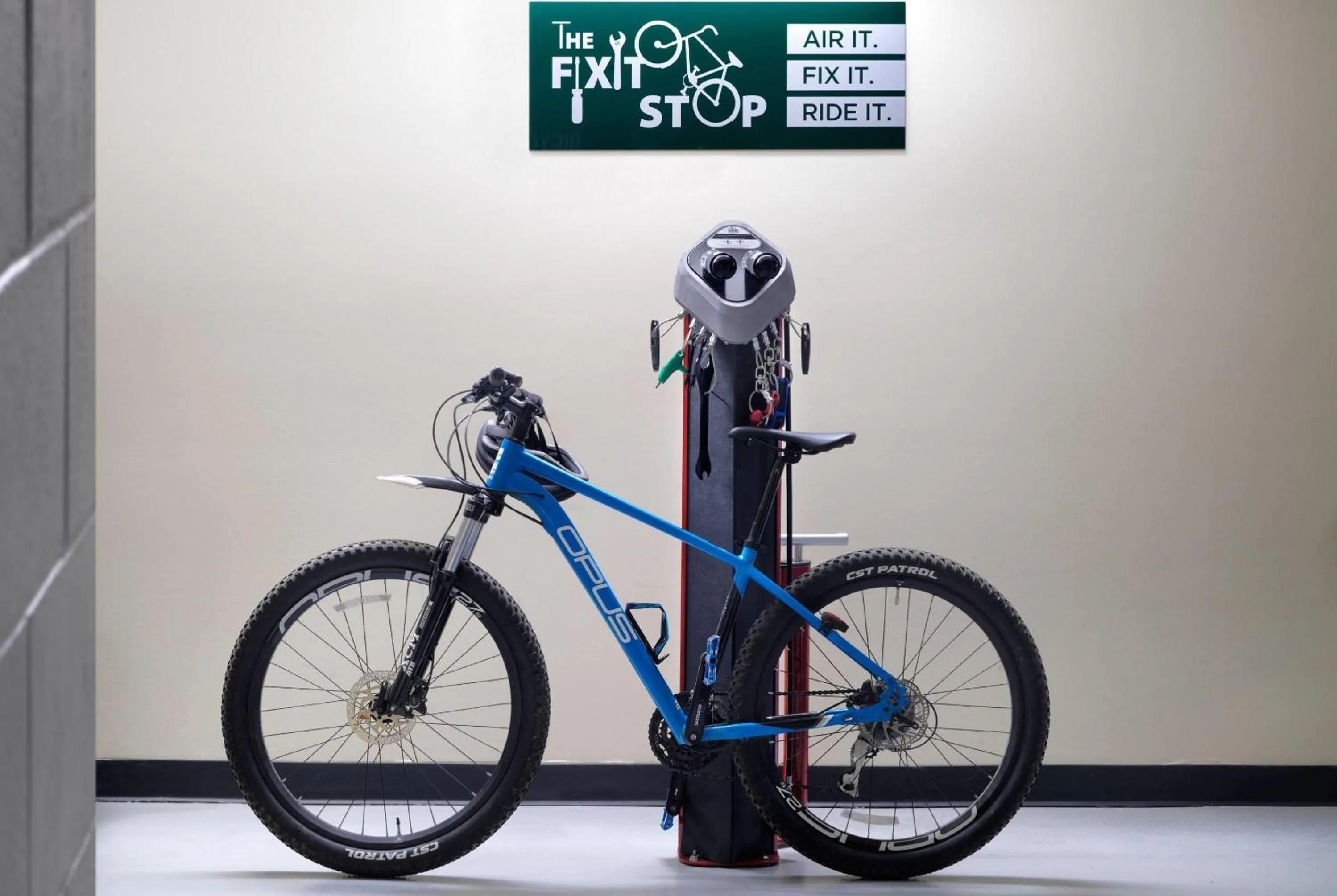 Other in Royal Scot Hotel & Suites, Trademark Collection by Wyndham