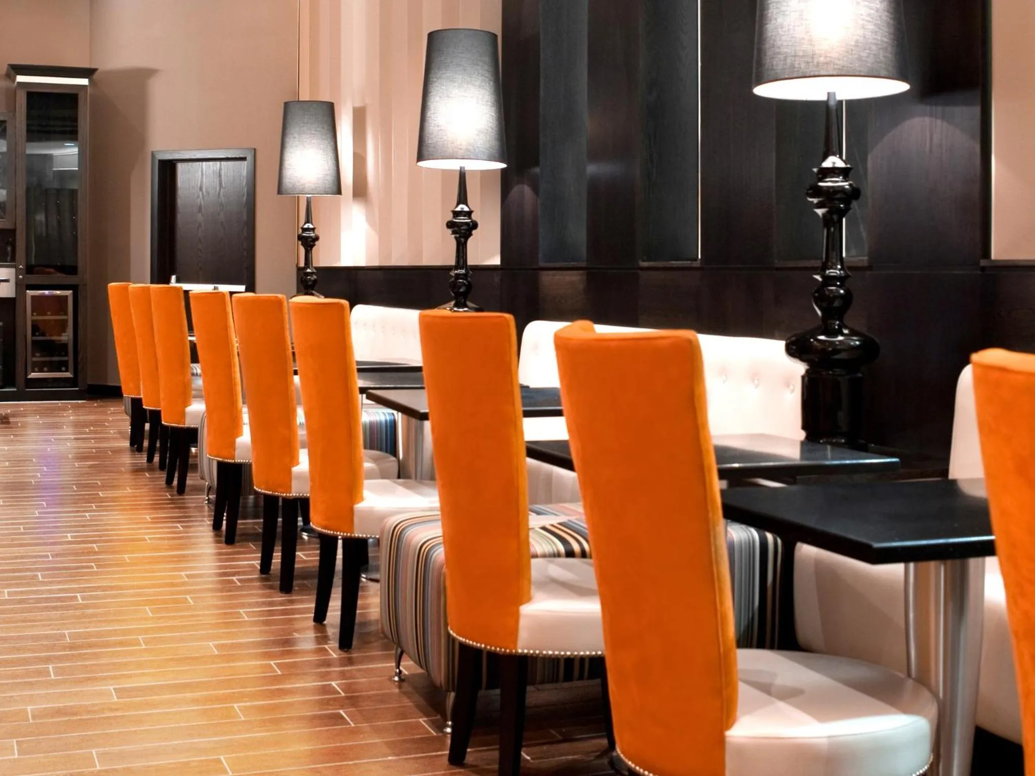 Lounge or bar in Fantasyland Hotel