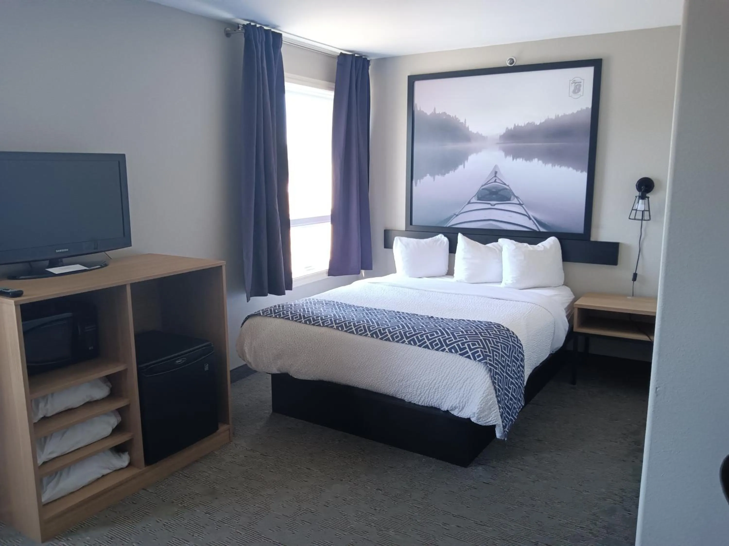 Bed in Super 8 by Wyndham St-Jerome