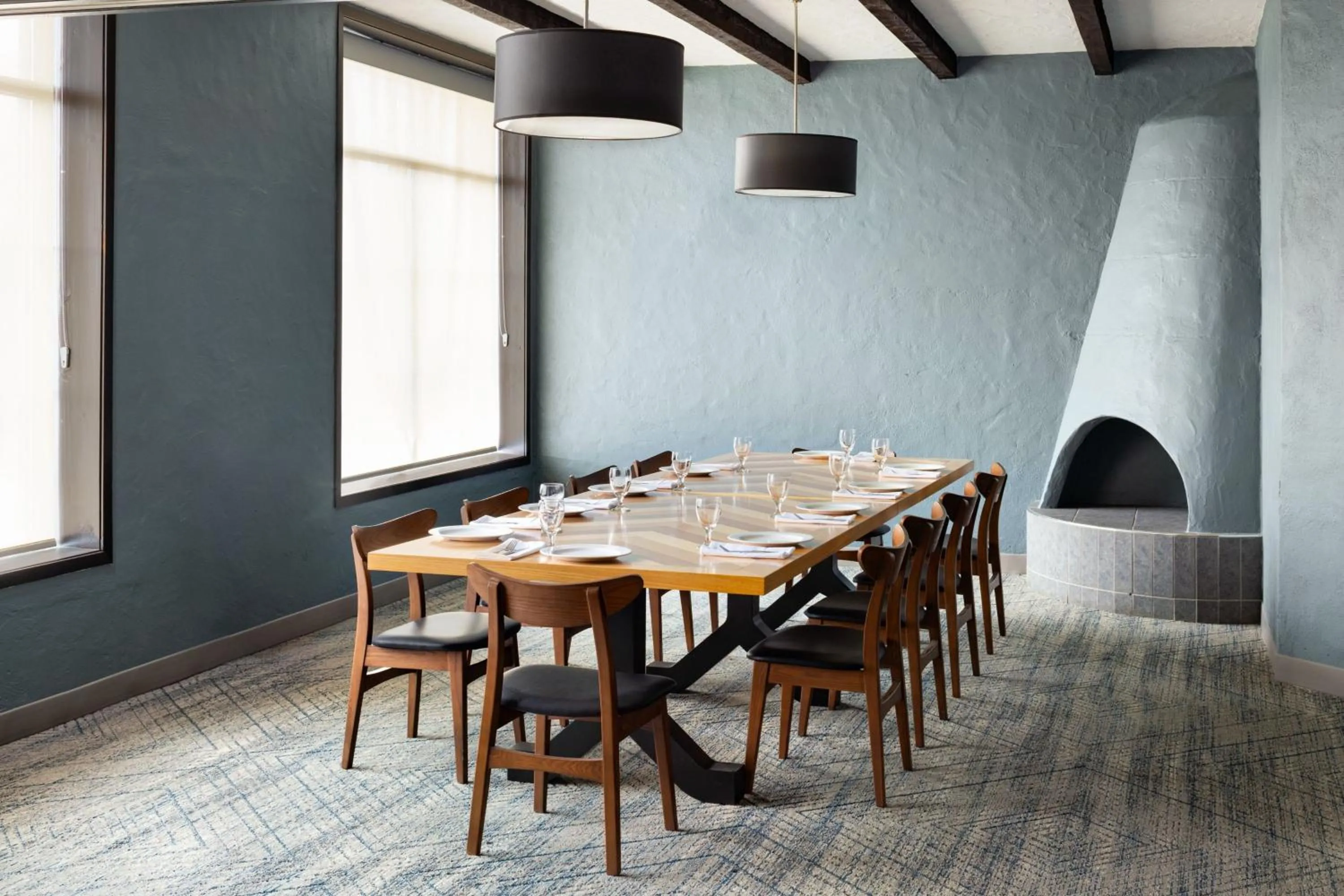 Restaurant/places to eat in Four Points by Sheraton Edmonton South