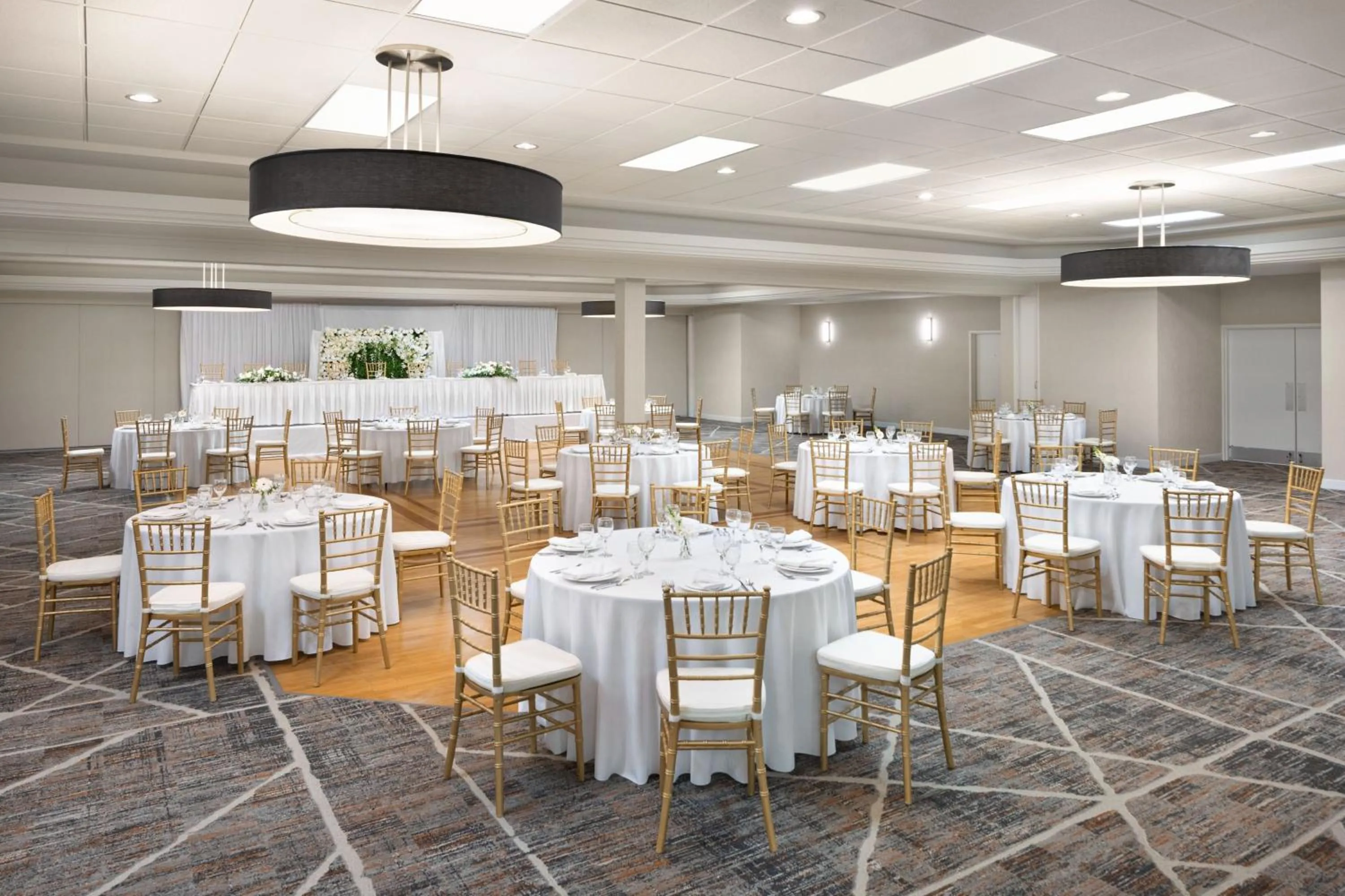 Meeting/conference room in Four Points by Sheraton Edmonton South