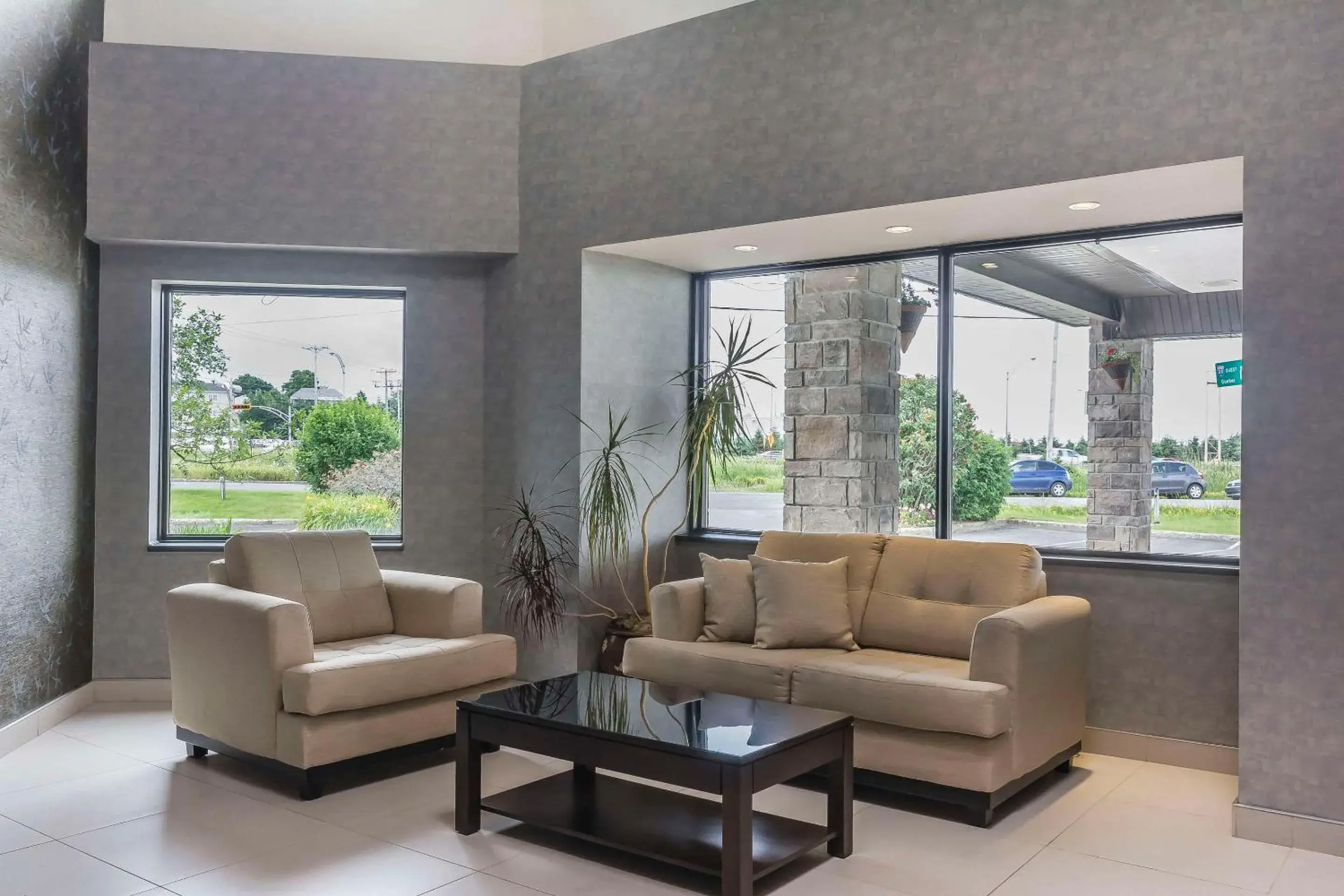 Lobby or reception in Comfort Inn Lobby or reception in Comfort Inn