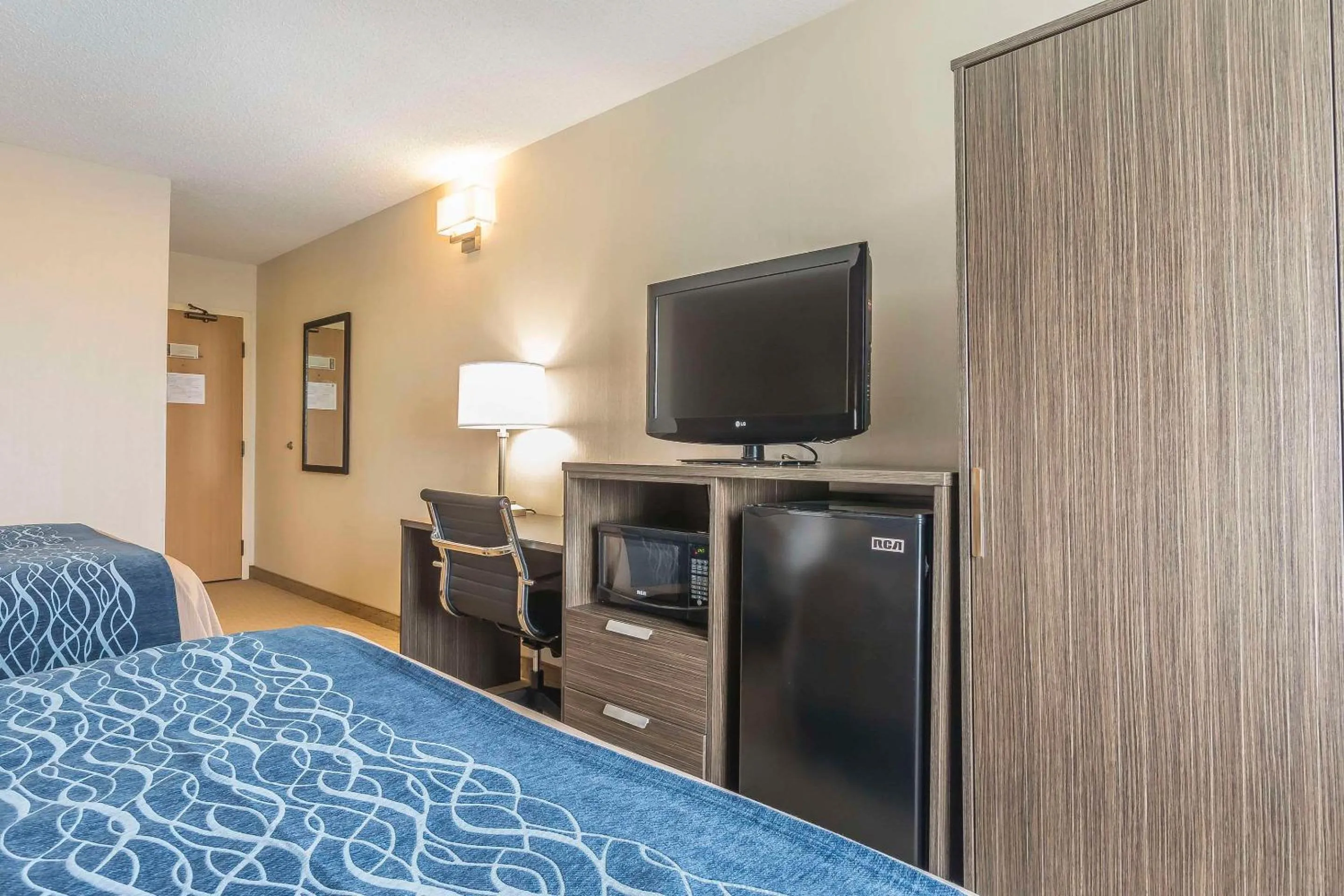 Bedroom, Bed in Comfort Inn