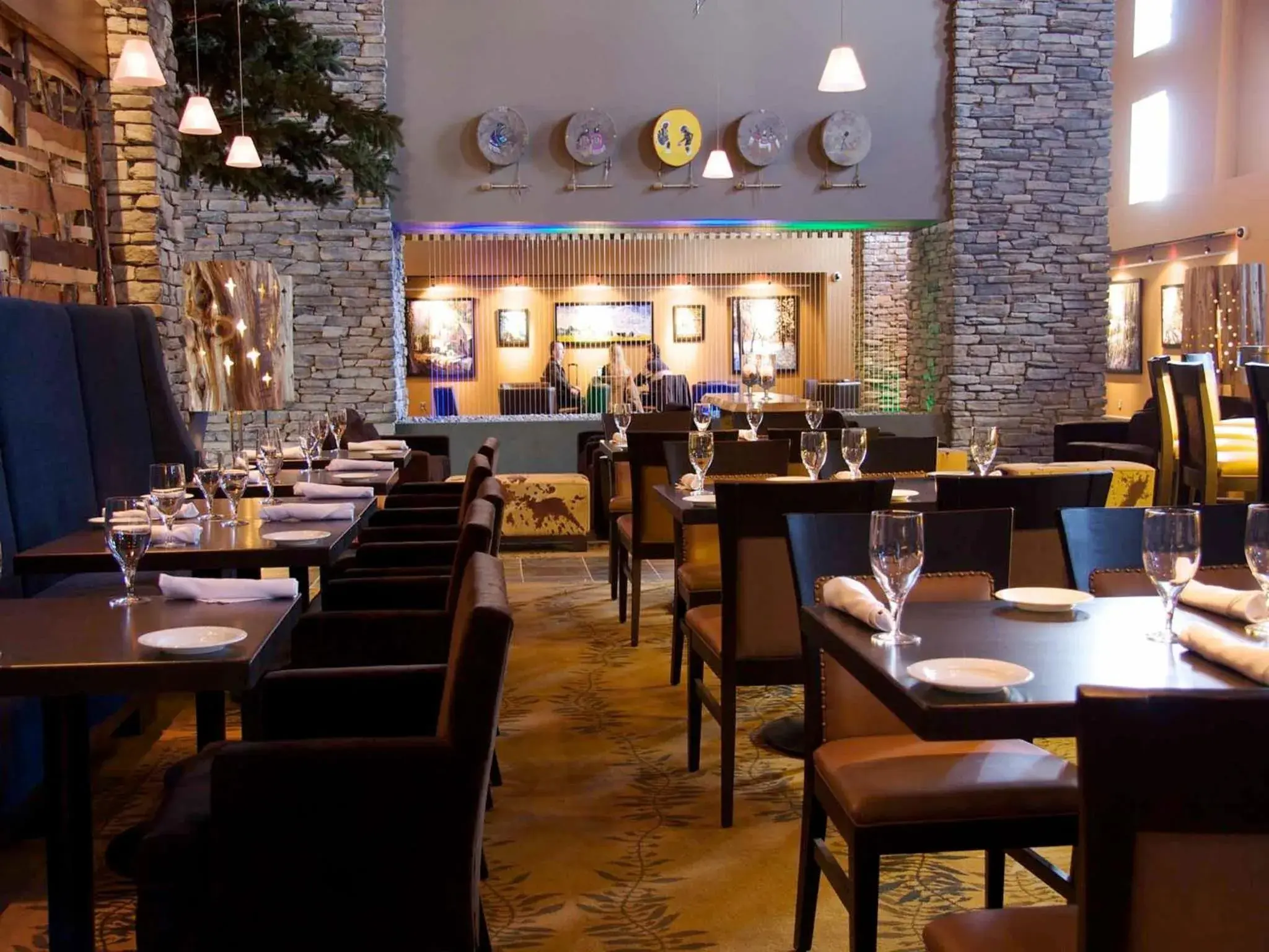 Restaurant/places to eat in Sawridge Inn and Conference Centre Edmonton South Restaurant/places to eat in Sawridge Inn and Conference Centre Edmonton South