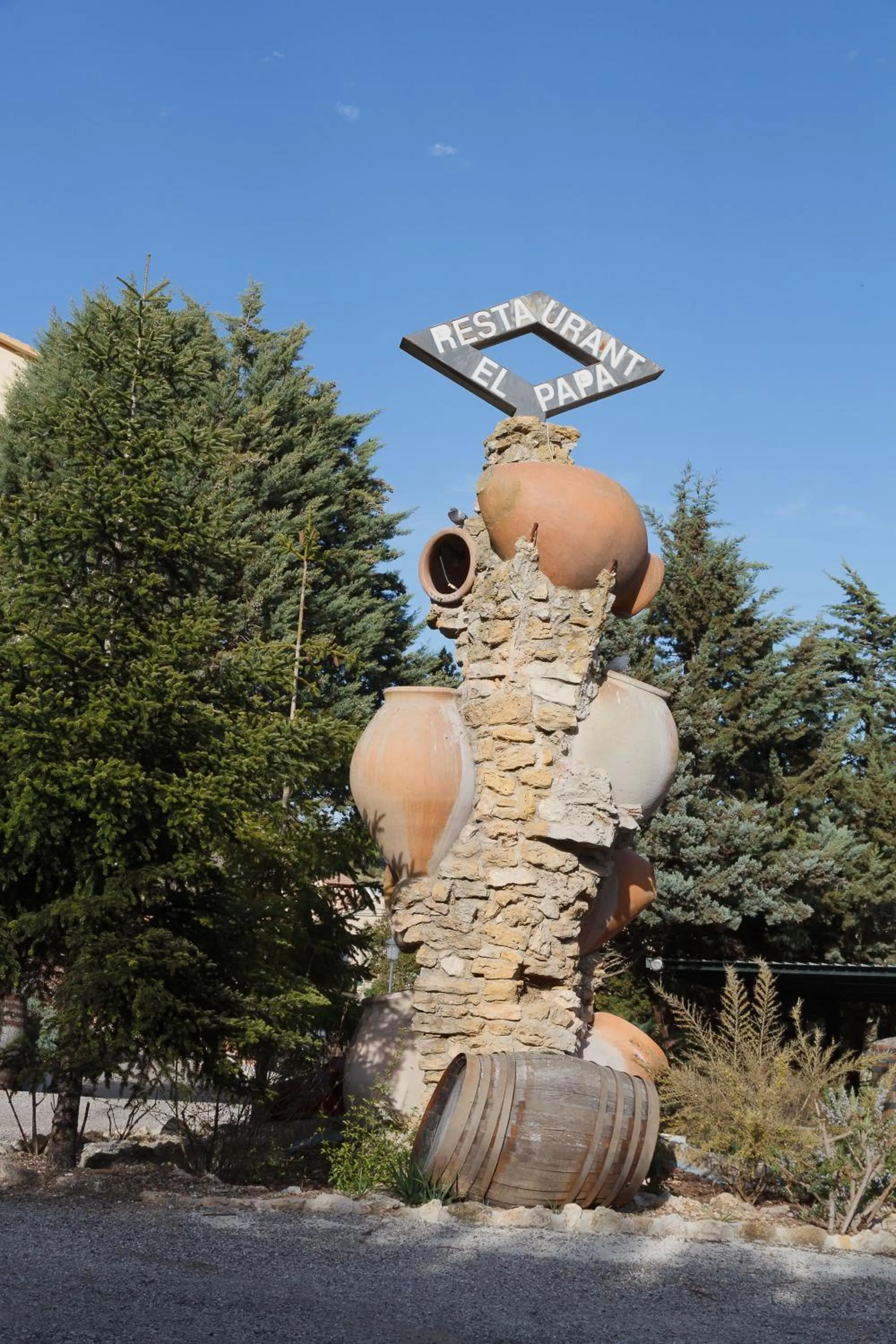 Area and facilities in El Molí de Pontons suites con jacuzzi spa