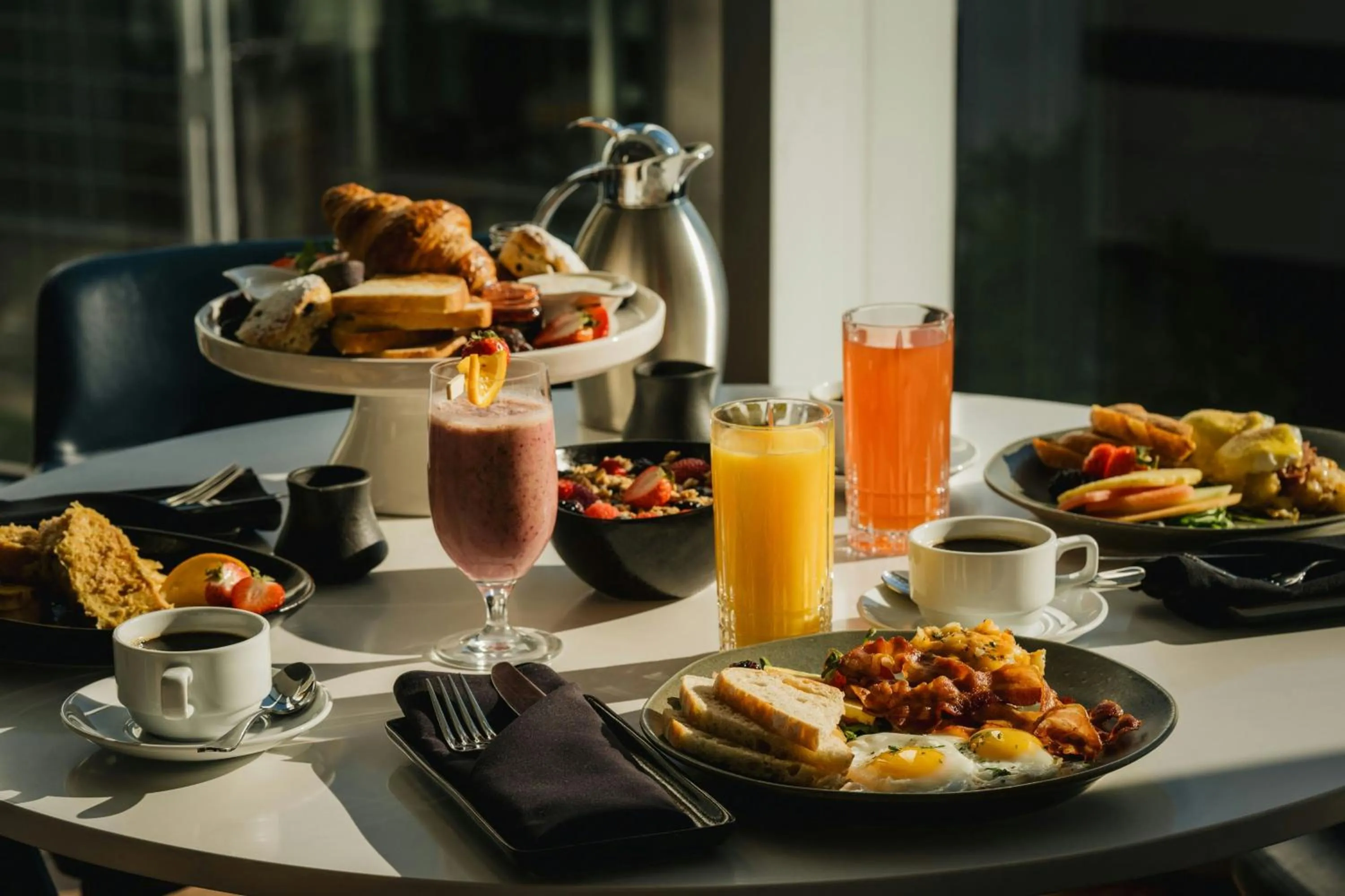 Breakfast in Marriott Montreal Airport In-Terminal Hotel