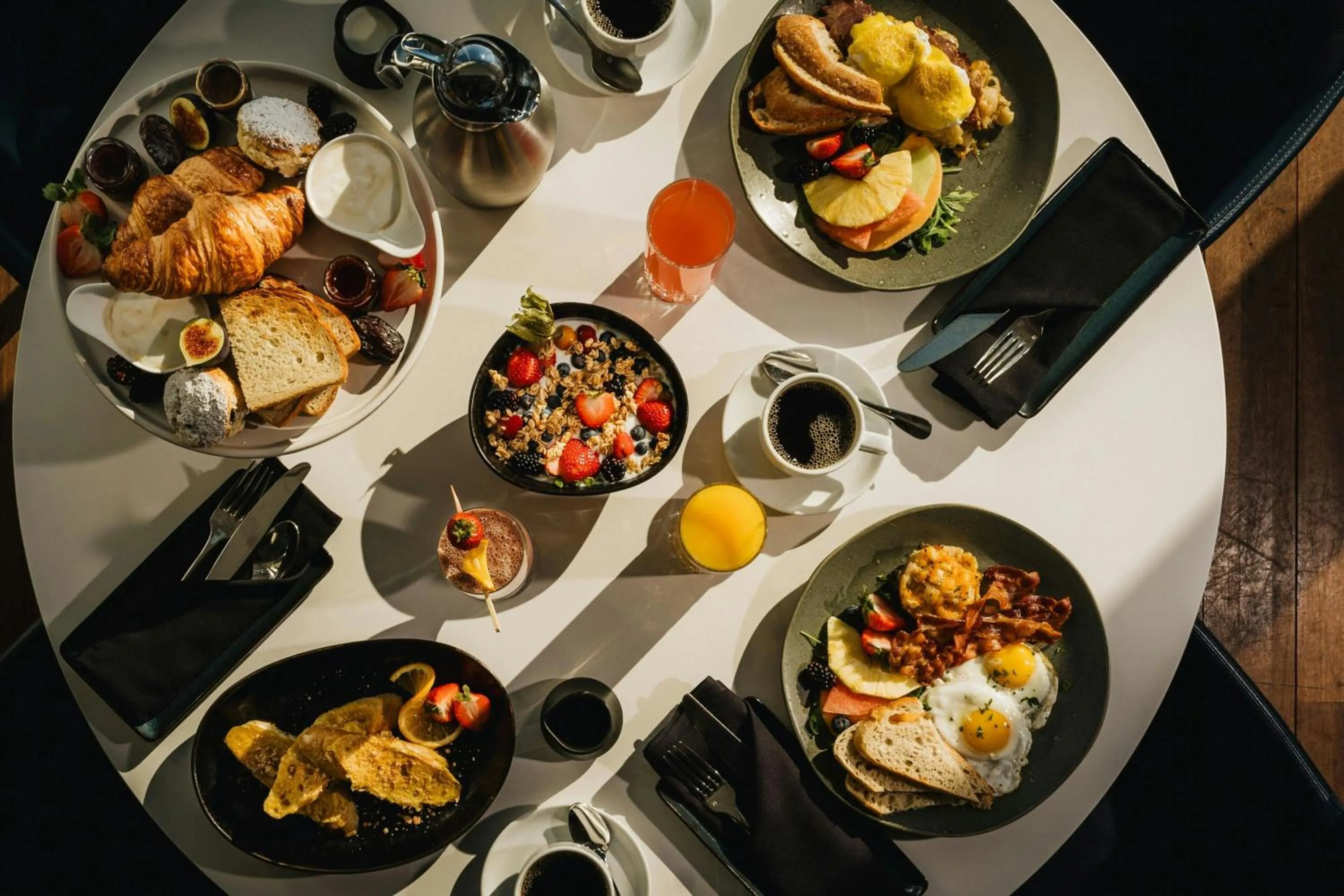 Breakfast in Marriott Montreal Airport In-Terminal Hotel