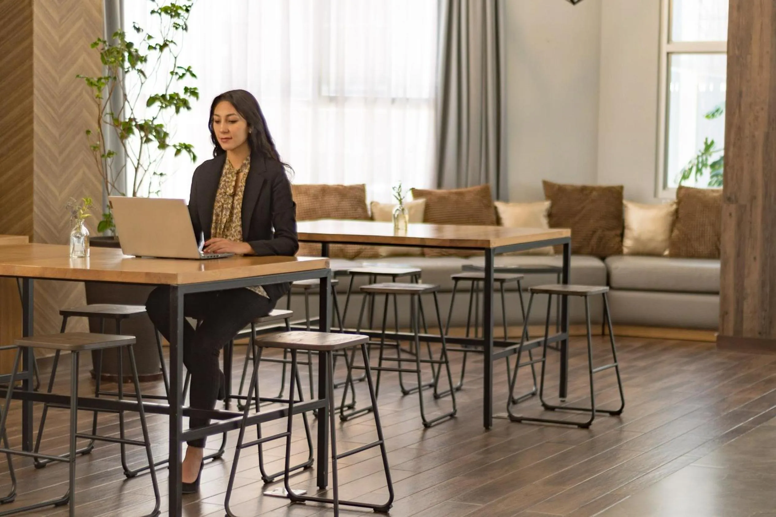 Business facilities in Hotel Rennova