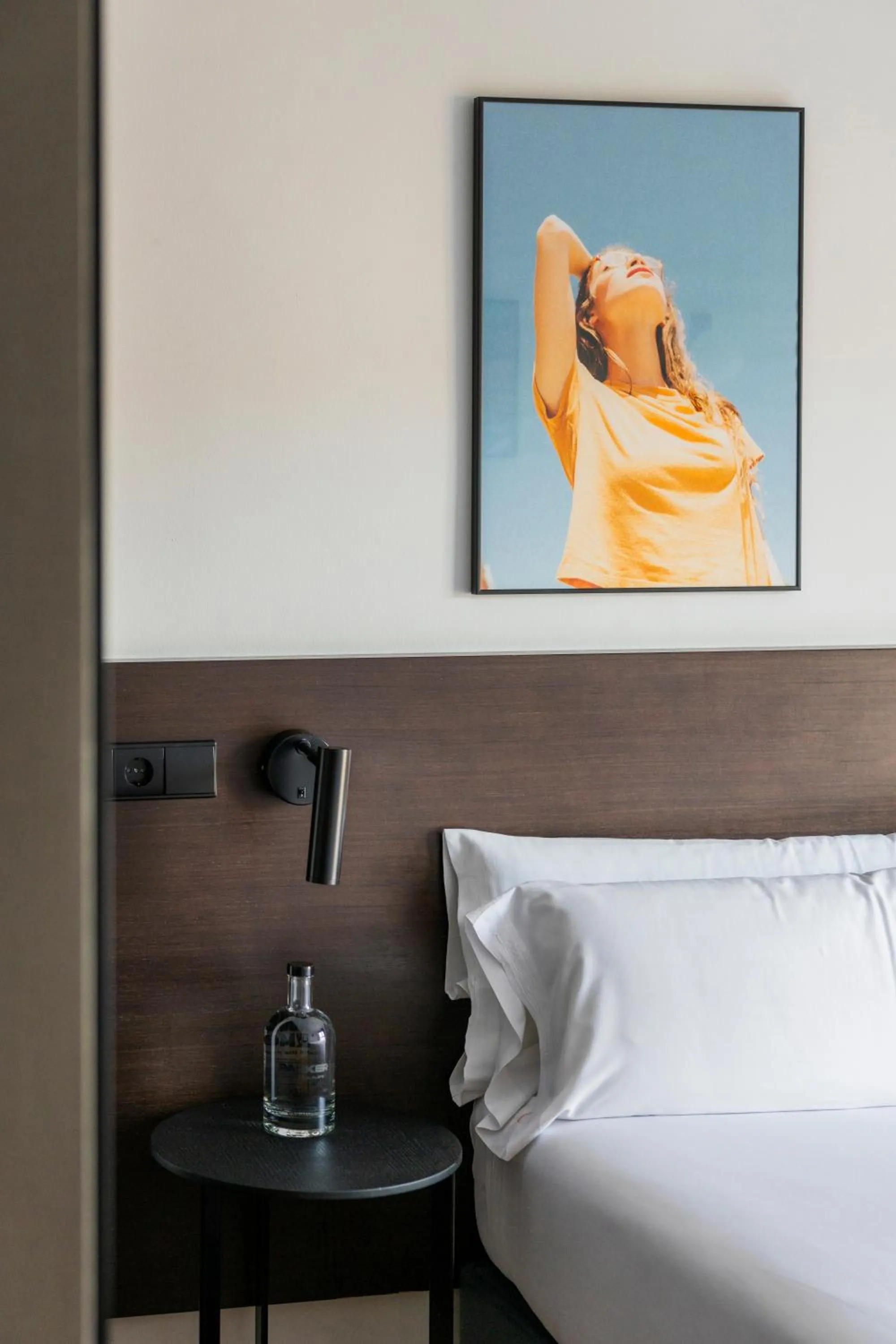 Decorative detail, Bed in Parker The Urban Flats