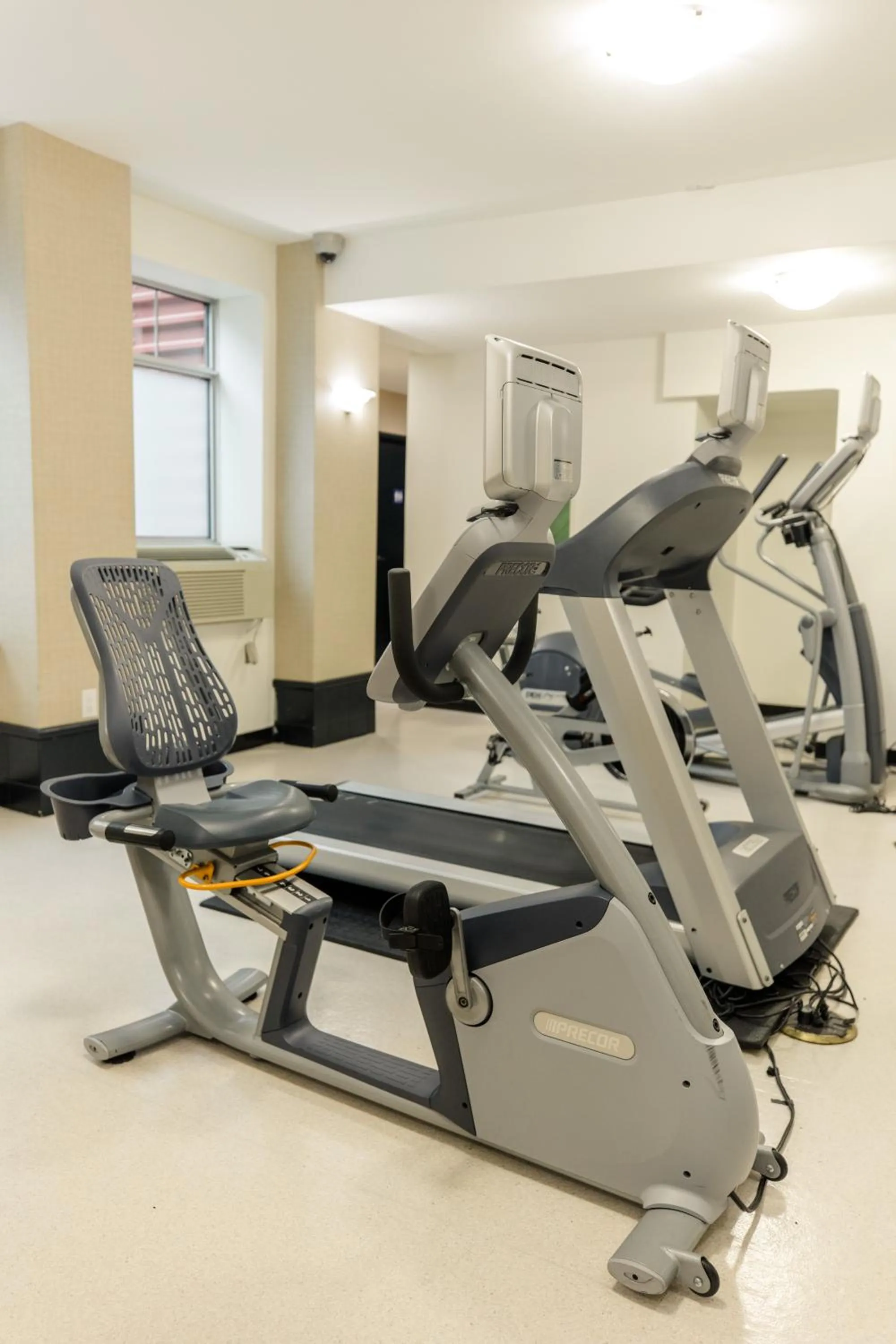 Fitness centre/facilities in The Lord Nelson Hotel & Suites