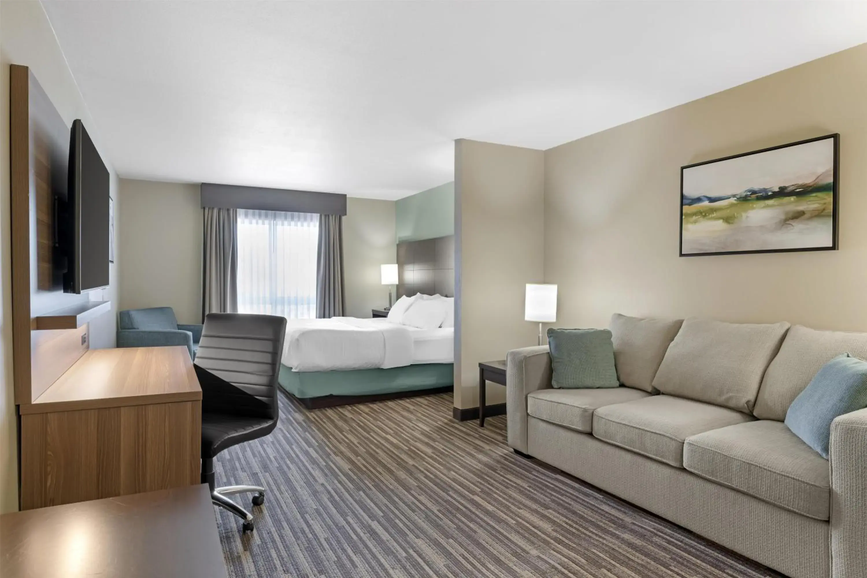 Bedroom, Bed in Best Western Plus Dartmouth Hotel & Suites Bedroom, Bed in Best Western Plus Dartmouth Hotel & Suites