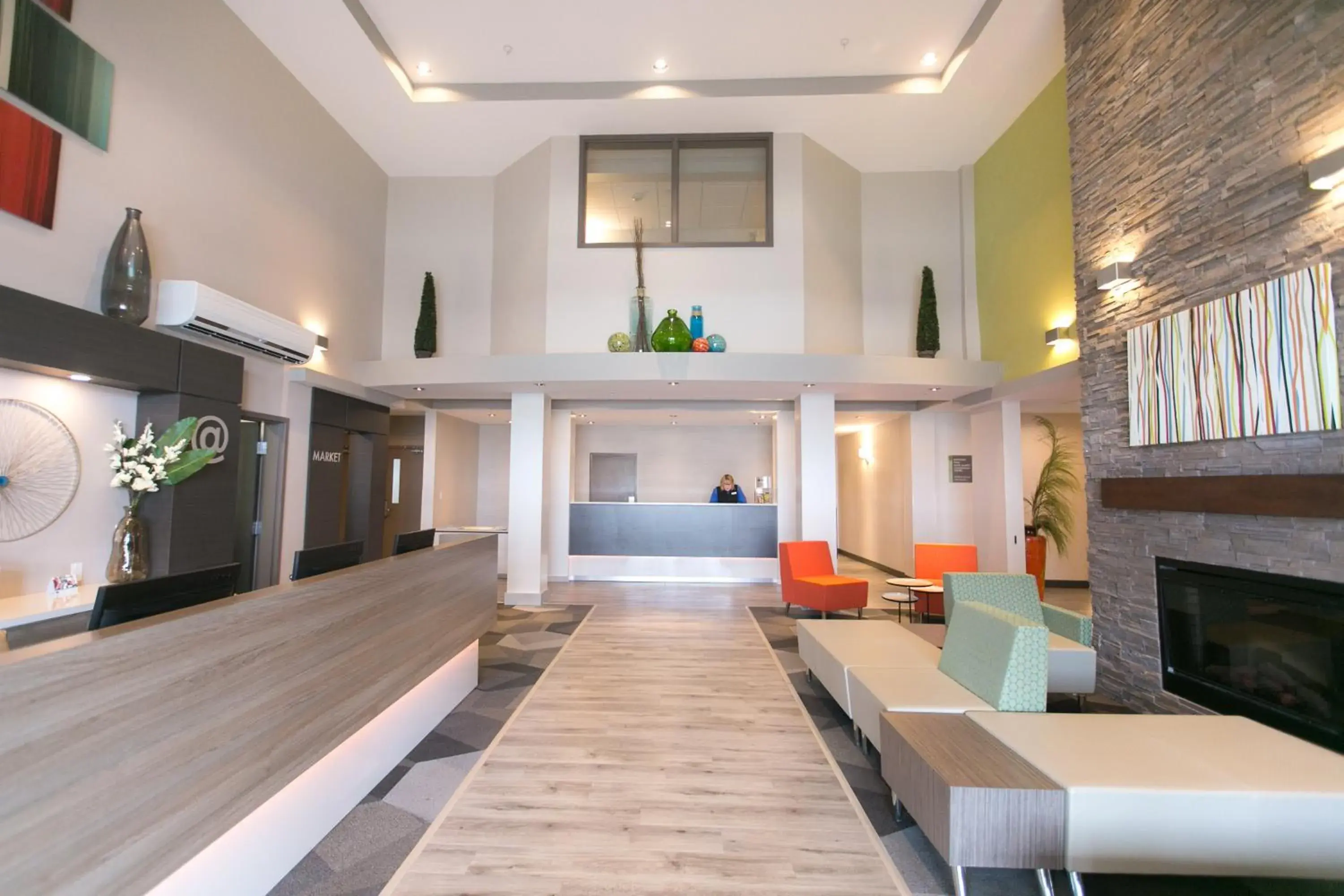 Lobby or reception in Best Western Plus Dartmouth Hotel & Suites Lobby or reception in Best Western Plus Dartmouth Hotel & Suites