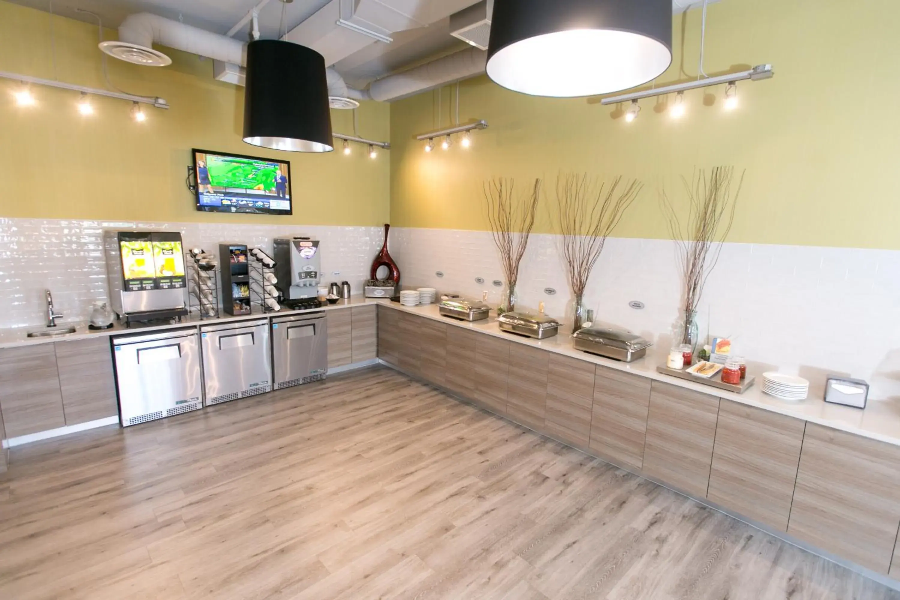 Breakfast in Best Western Plus Dartmouth Hotel & Suites Breakfast in Best Western Plus Dartmouth Hotel & Suites