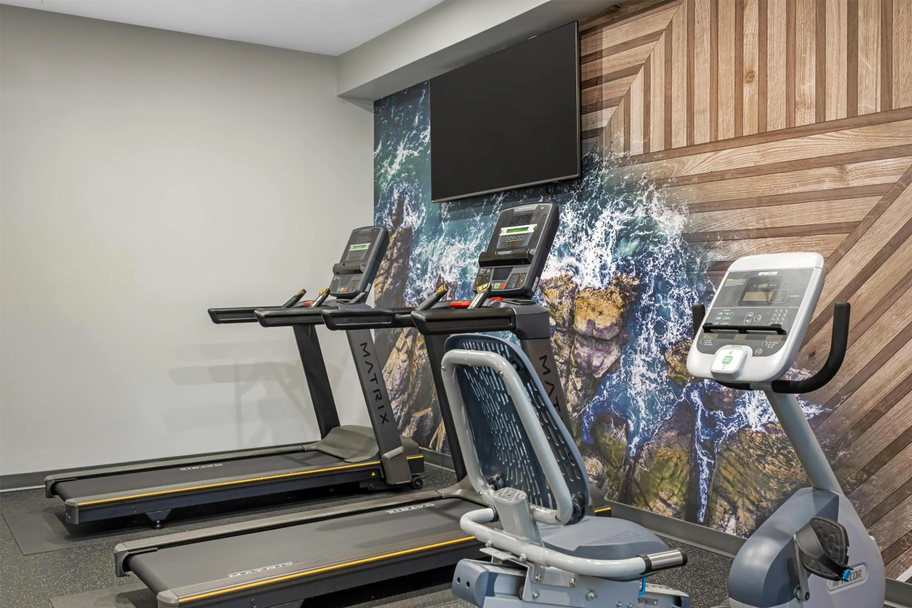 Fitness centre/facilities in Best Western Plus Dartmouth Hotel & Suites