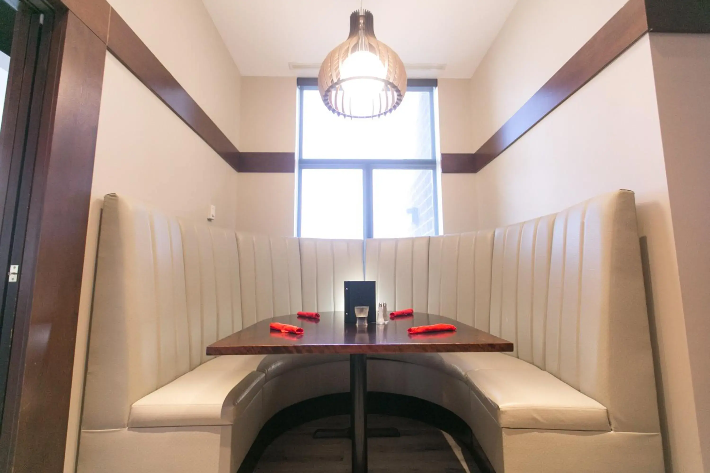 Restaurant/places to eat in Best Western Plus Dartmouth Hotel & Suites Restaurant/places to eat in Best Western Plus Dartmouth Hotel & Suites