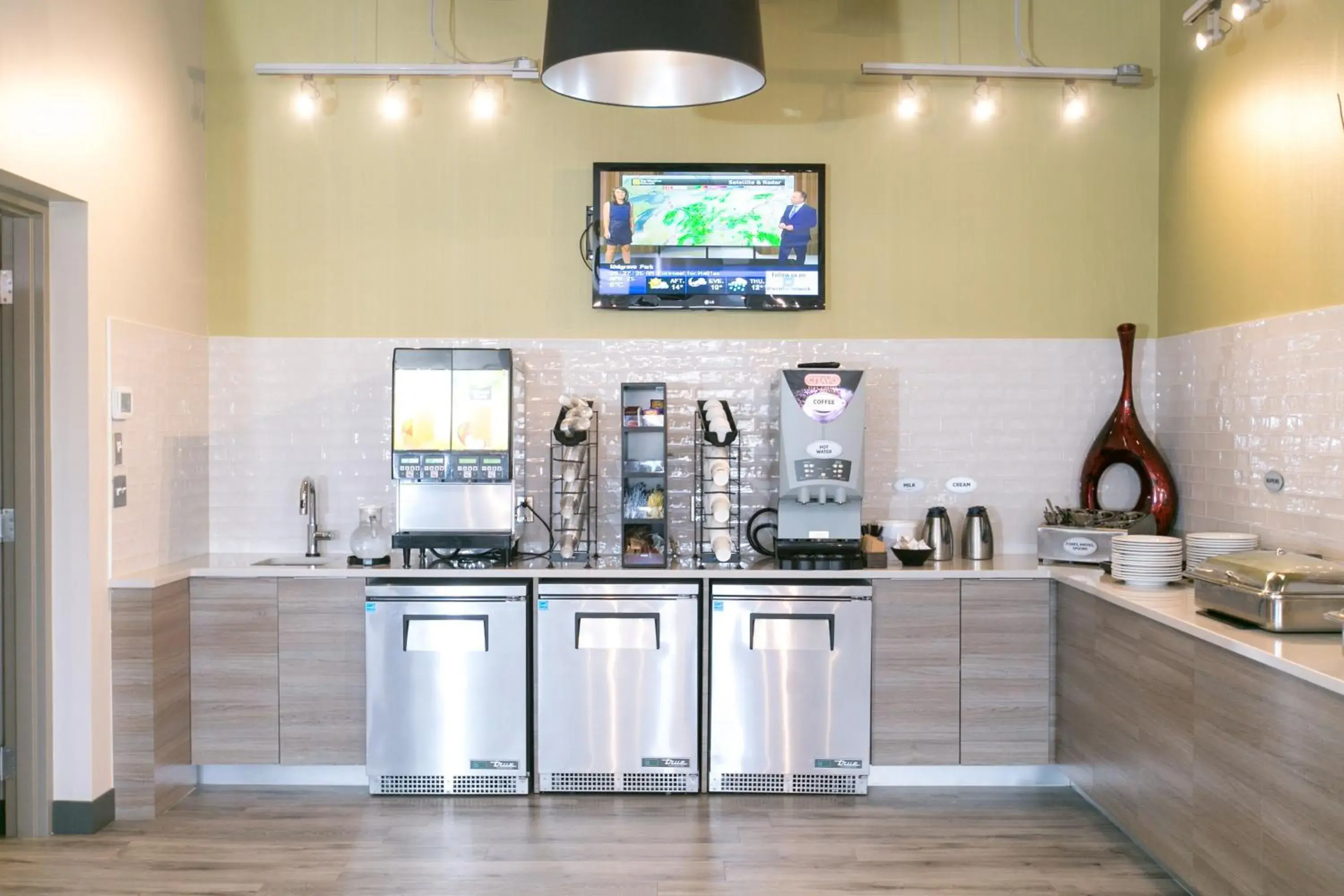 Breakfast in Best Western Plus Dartmouth Hotel & Suites Breakfast in Best Western Plus Dartmouth Hotel & Suites