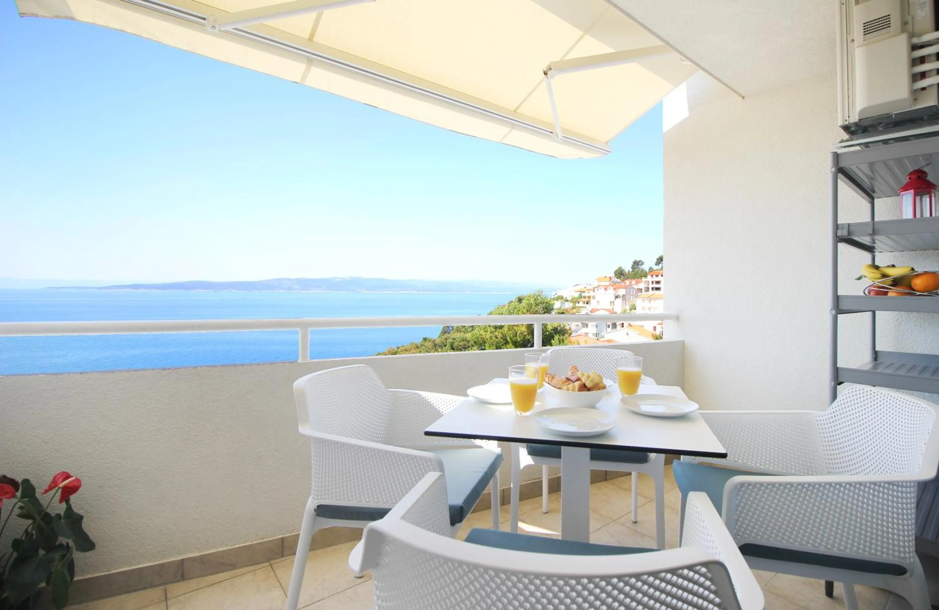 New Gallery Apartment with Beautiful View