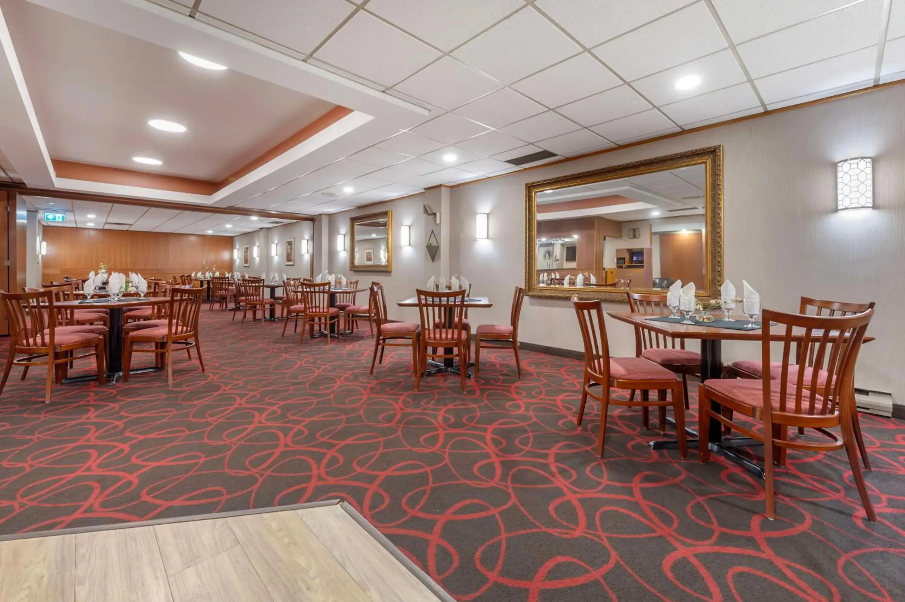 Restaurant/places to eat in Best Western Plus Ottawa City Centre Restaurant/places to eat in Best Western Plus Ottawa City Centre