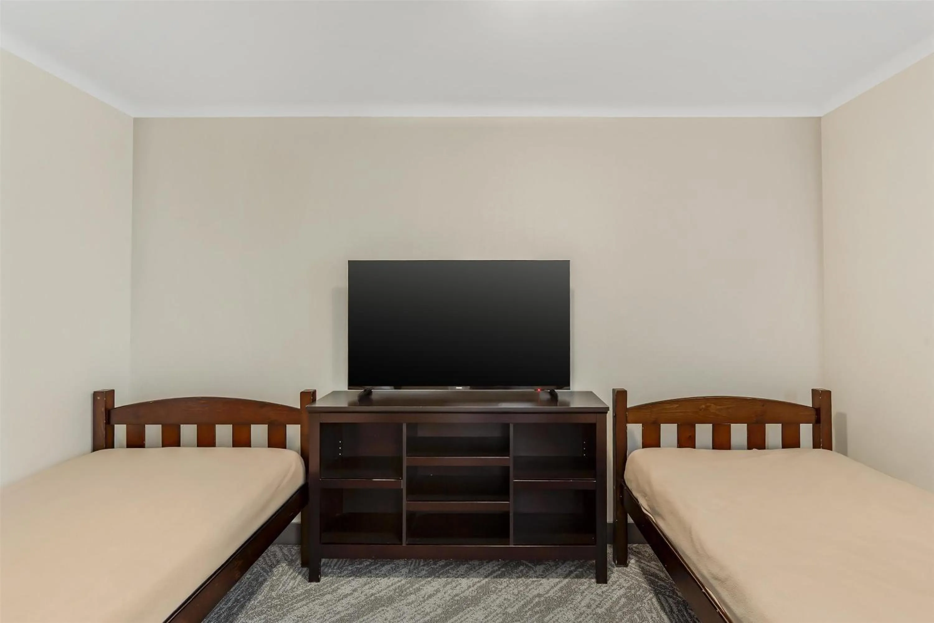 Bedroom, Bed in Best Western Cedar Park Inn