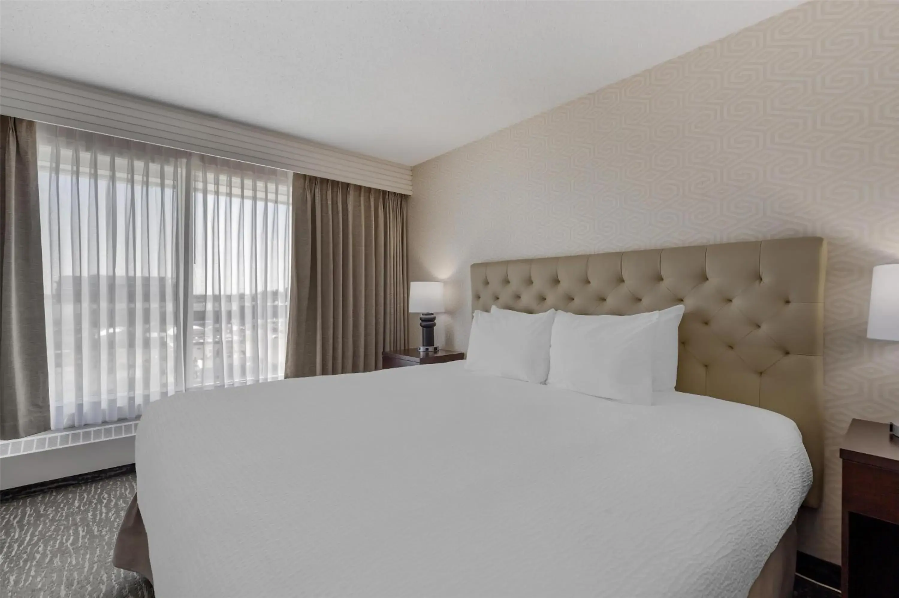 Bedroom, Bed in Best Western Cedar Park Inn Bedroom, Bed in Best Western Cedar Park Inn