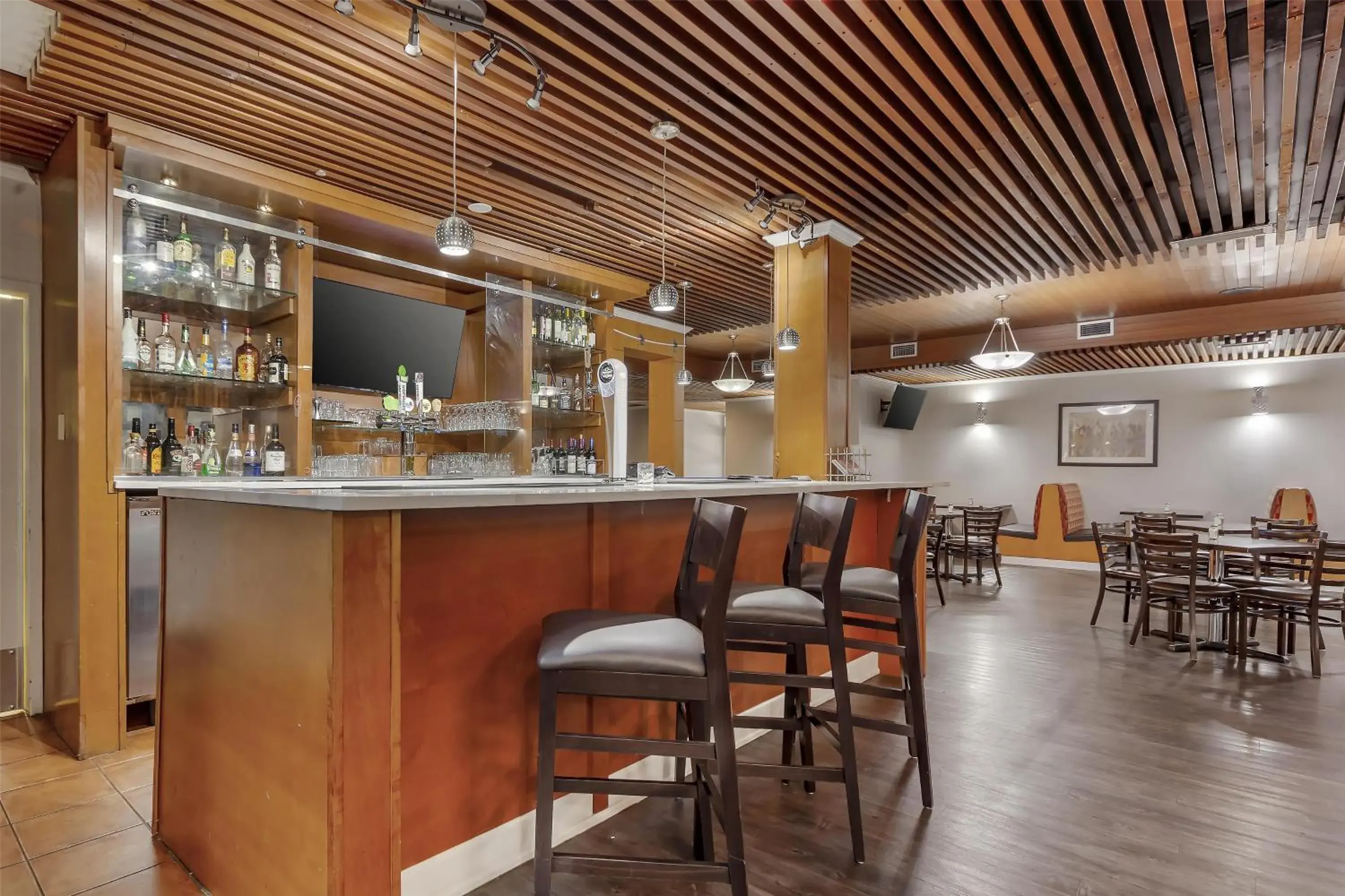 Lounge or bar in Best Western Cedar Park Inn Lounge or bar in Best Western Cedar Park Inn