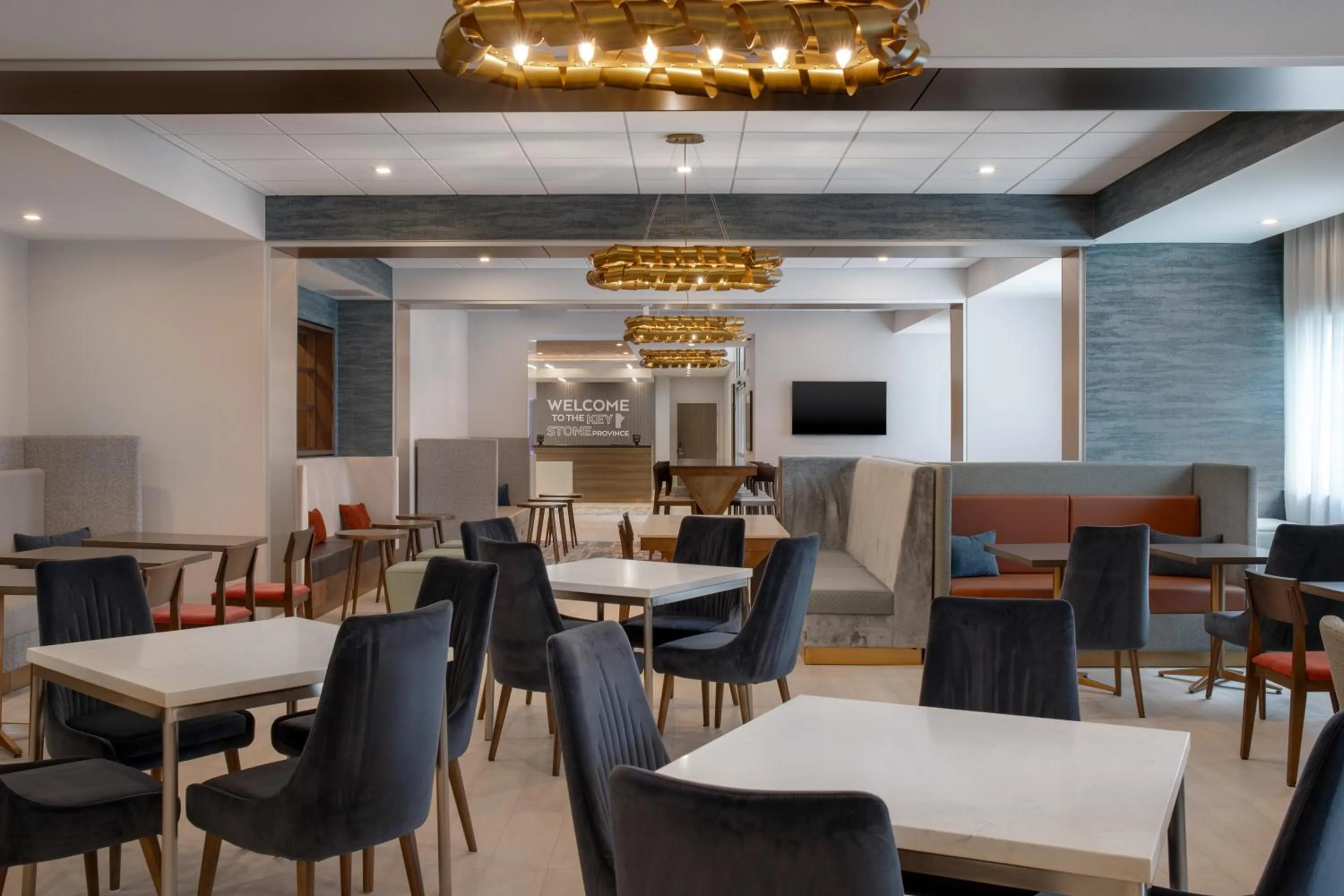 Restaurant/places to eat in Hampton Inn By Hilton Winnipeg Downtown