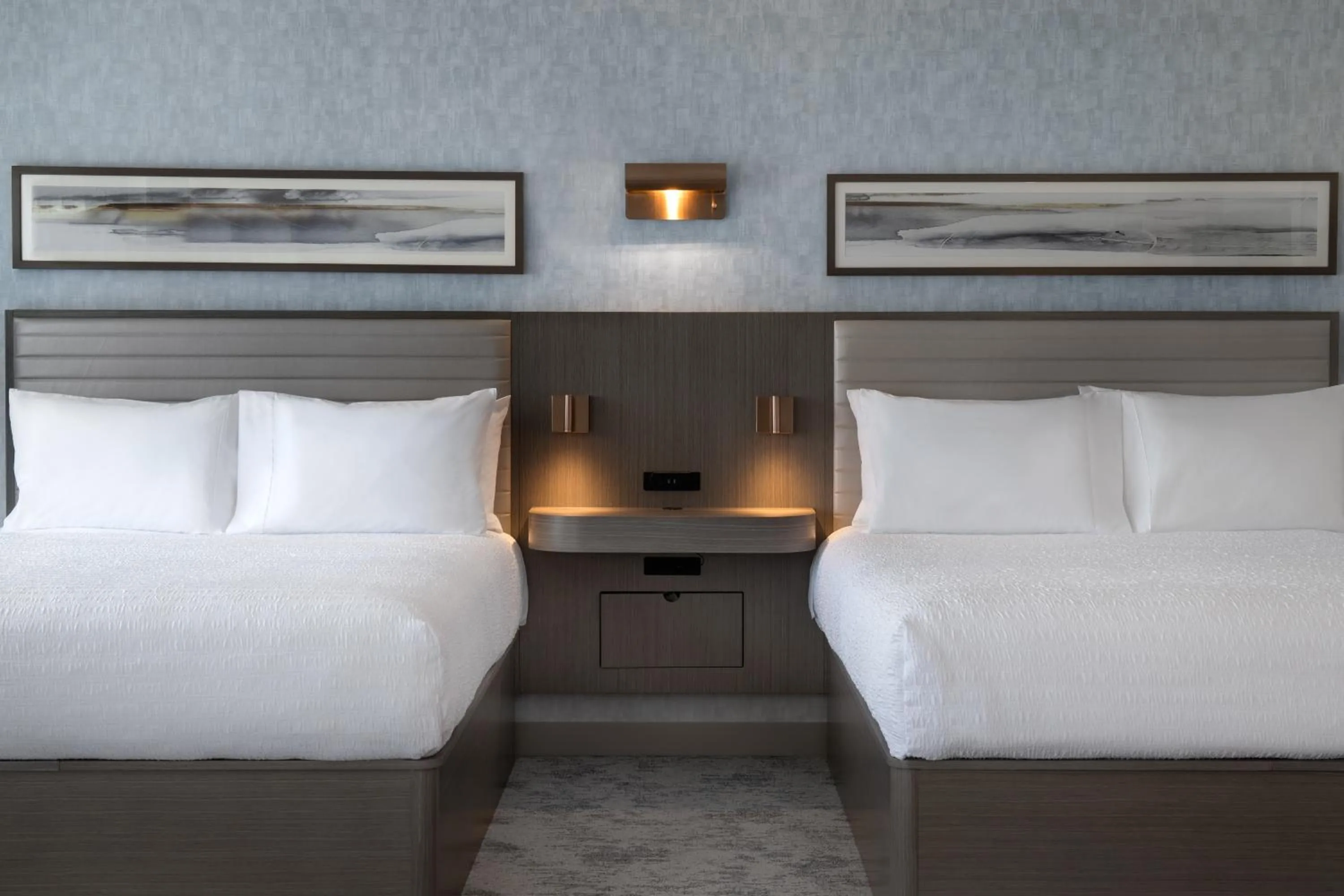 Bed in Hampton Inn By Hilton Winnipeg Downtown