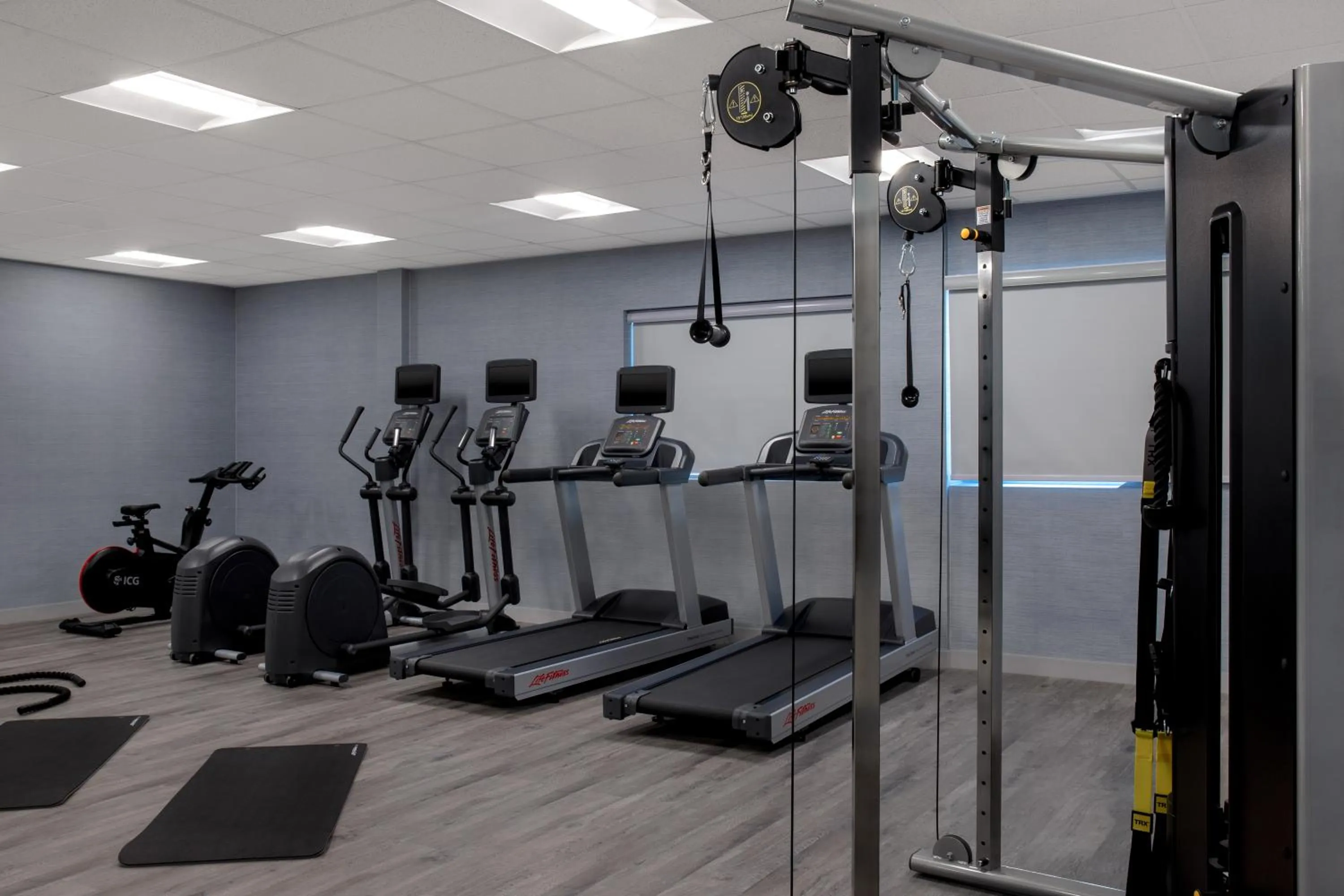Fitness centre/facilities in Hampton Inn By Hilton Winnipeg Downtown