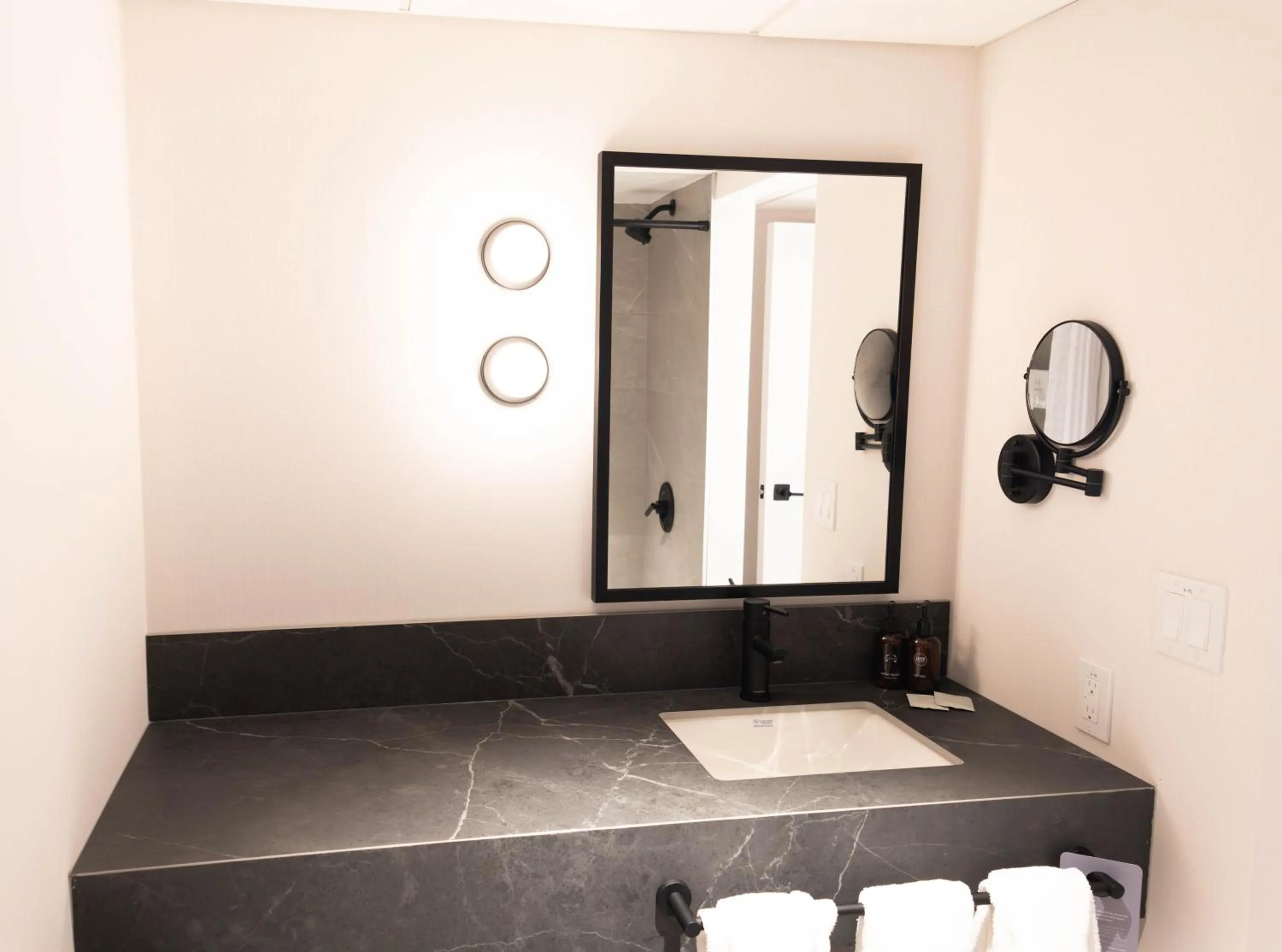 Bathroom in Forest Park Hotel