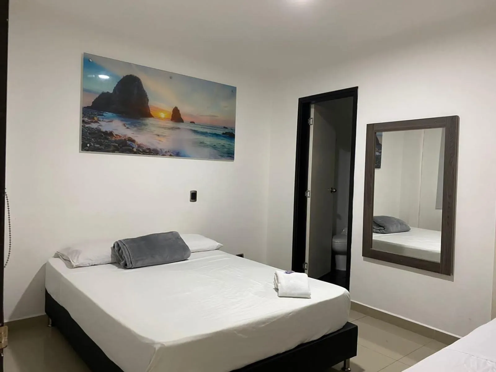 Bed in Hotel Jardin de Laureles Jeps