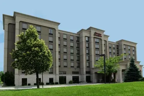 Hampton Inn & Suites by Hilton Windsor Hampton Inn & Suites by Hilton Windsor