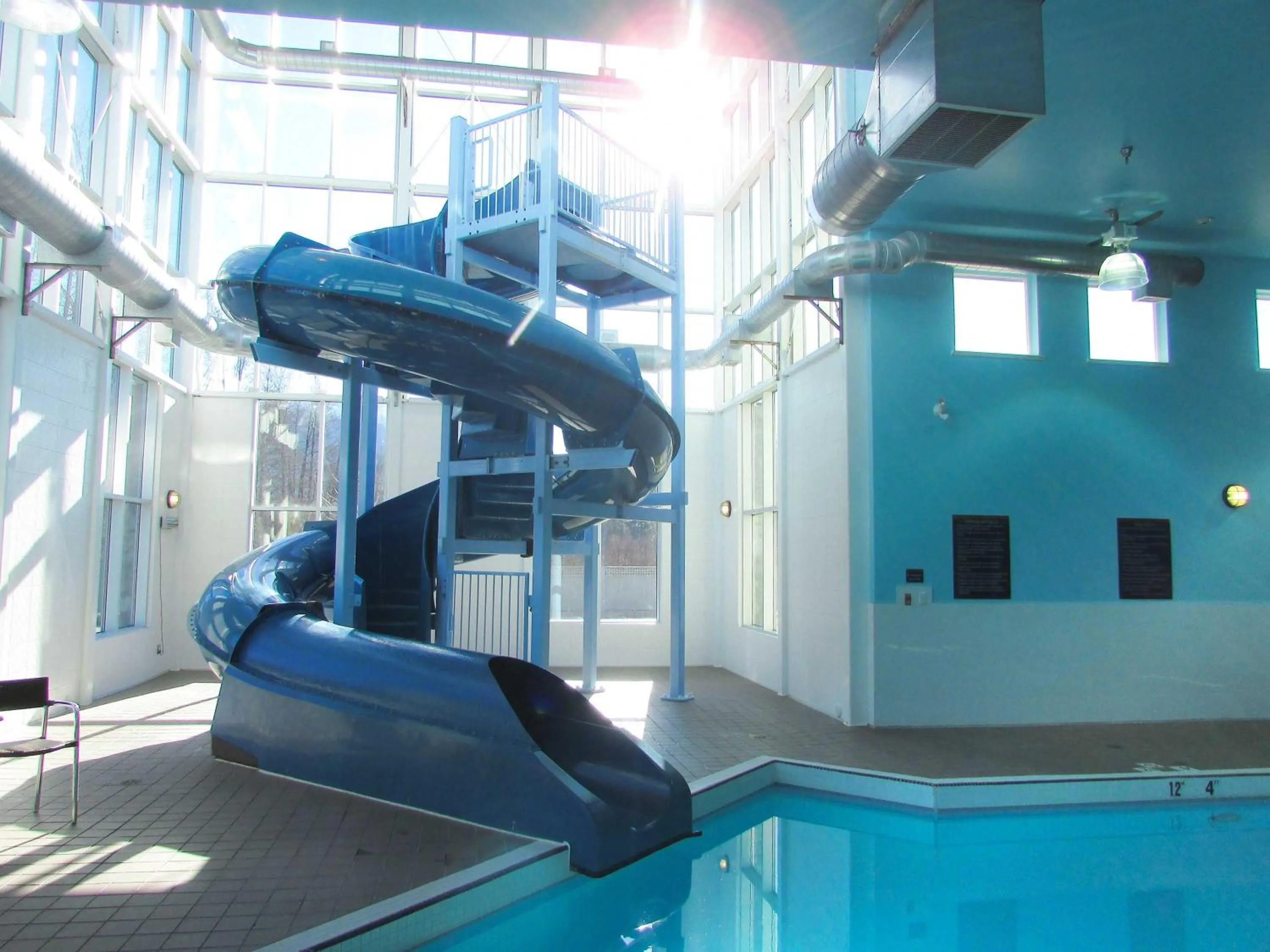 Swimming pool in Sandman Hotel and Suites Squamish