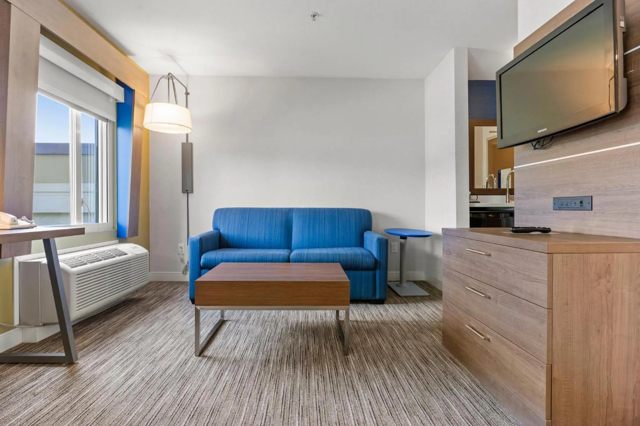 Photo of the whole room in Holiday Inn Express and Suites Surrey by IHG