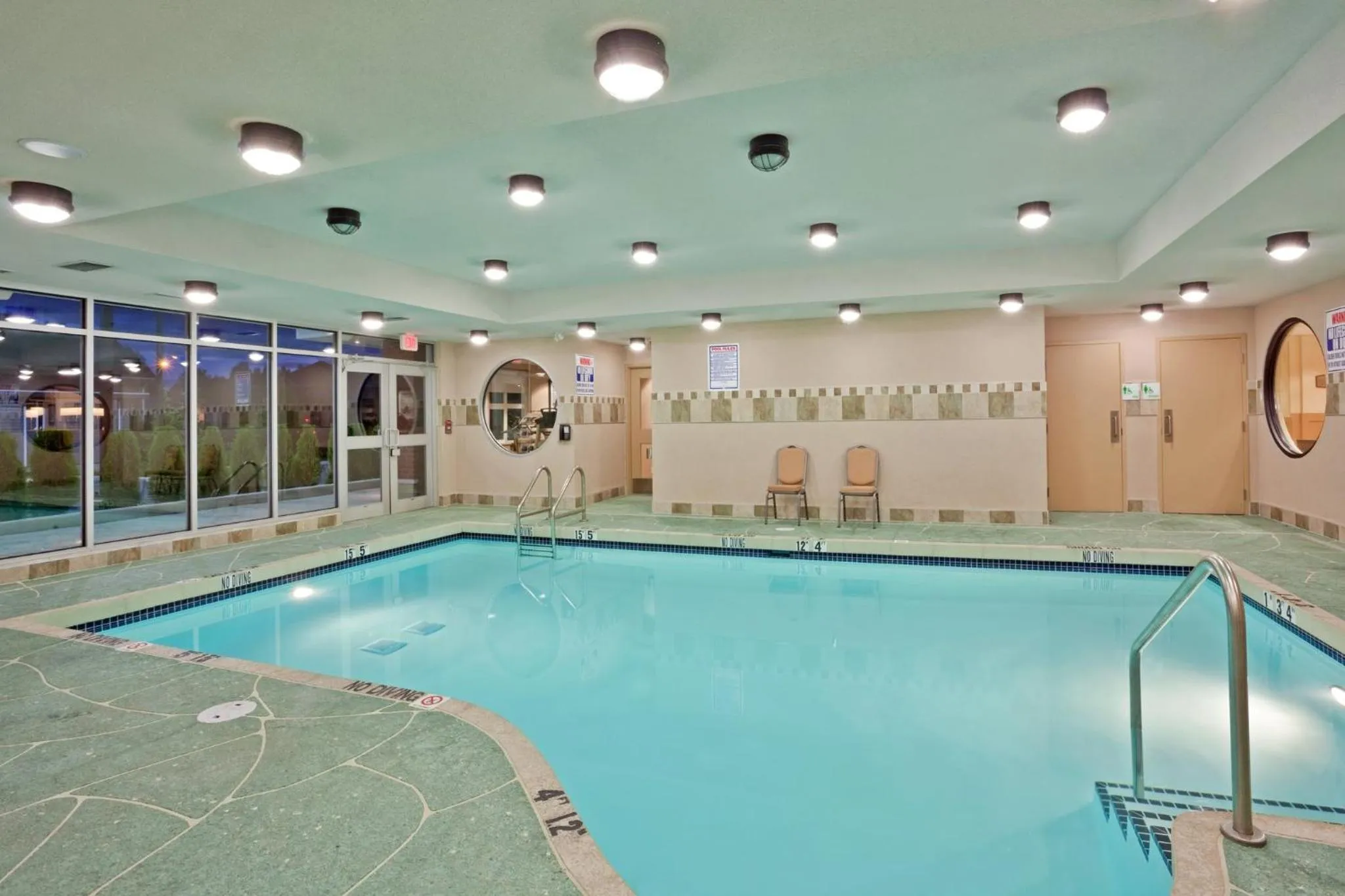 Swimming pool in Holiday Inn Hotel & Suites Surrey East - Cloverdale by IHG