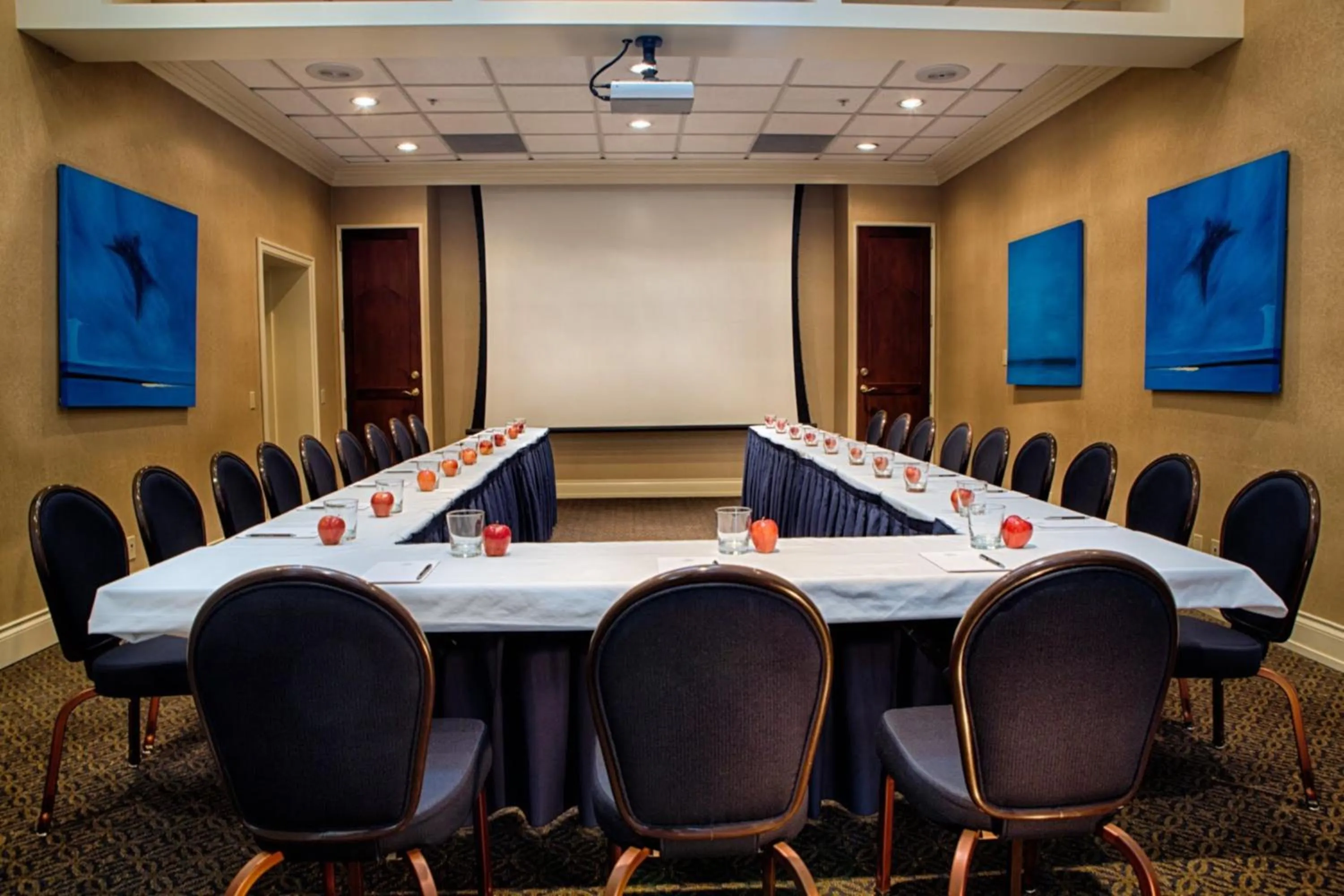 Meeting/conference room in The Magnolia Hotel & Spa
