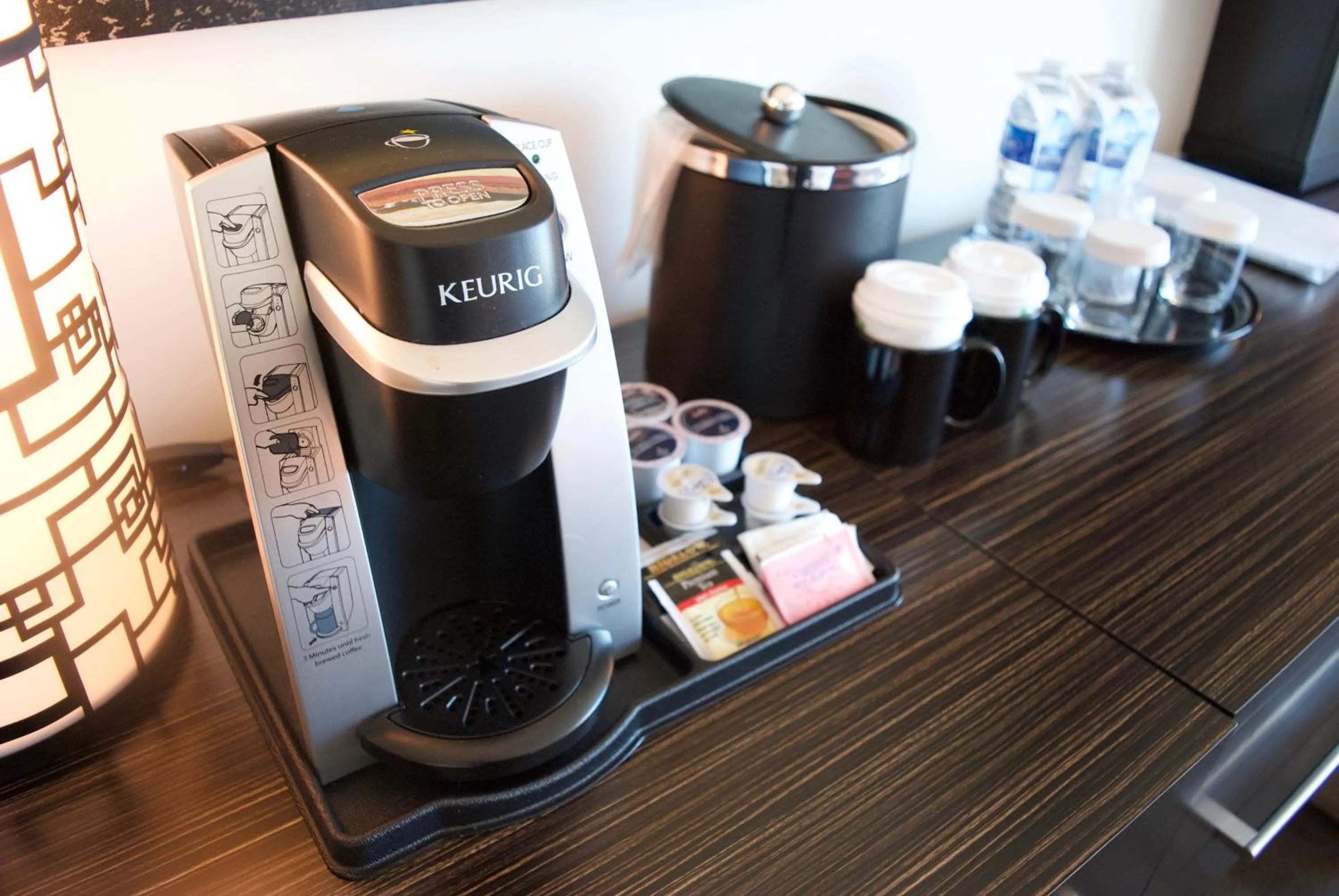 Photo of the whole room in Holiday Inn Vancouver Airport Richmond by IHG