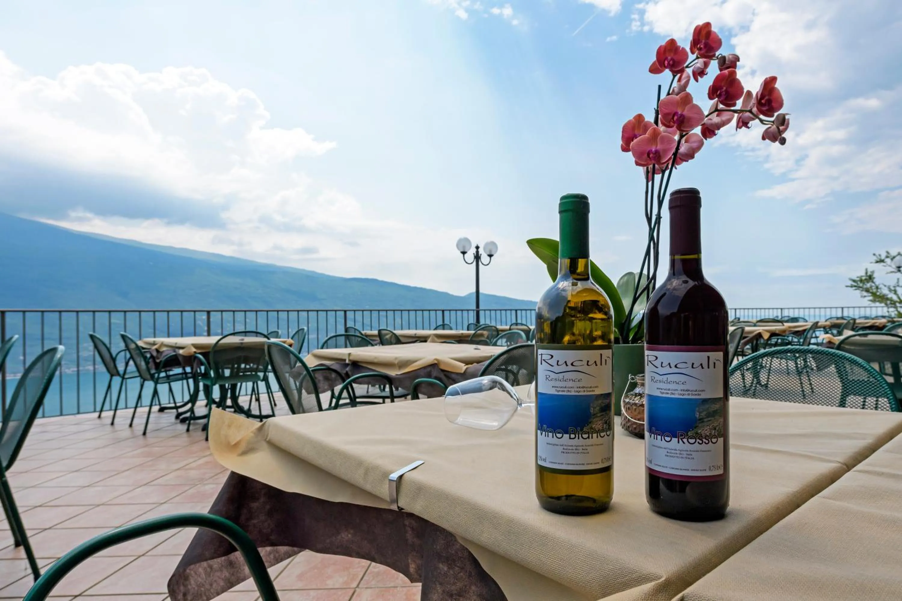 Restaurant/places to eat in Residence Ruculì - Ruculì Hospitality