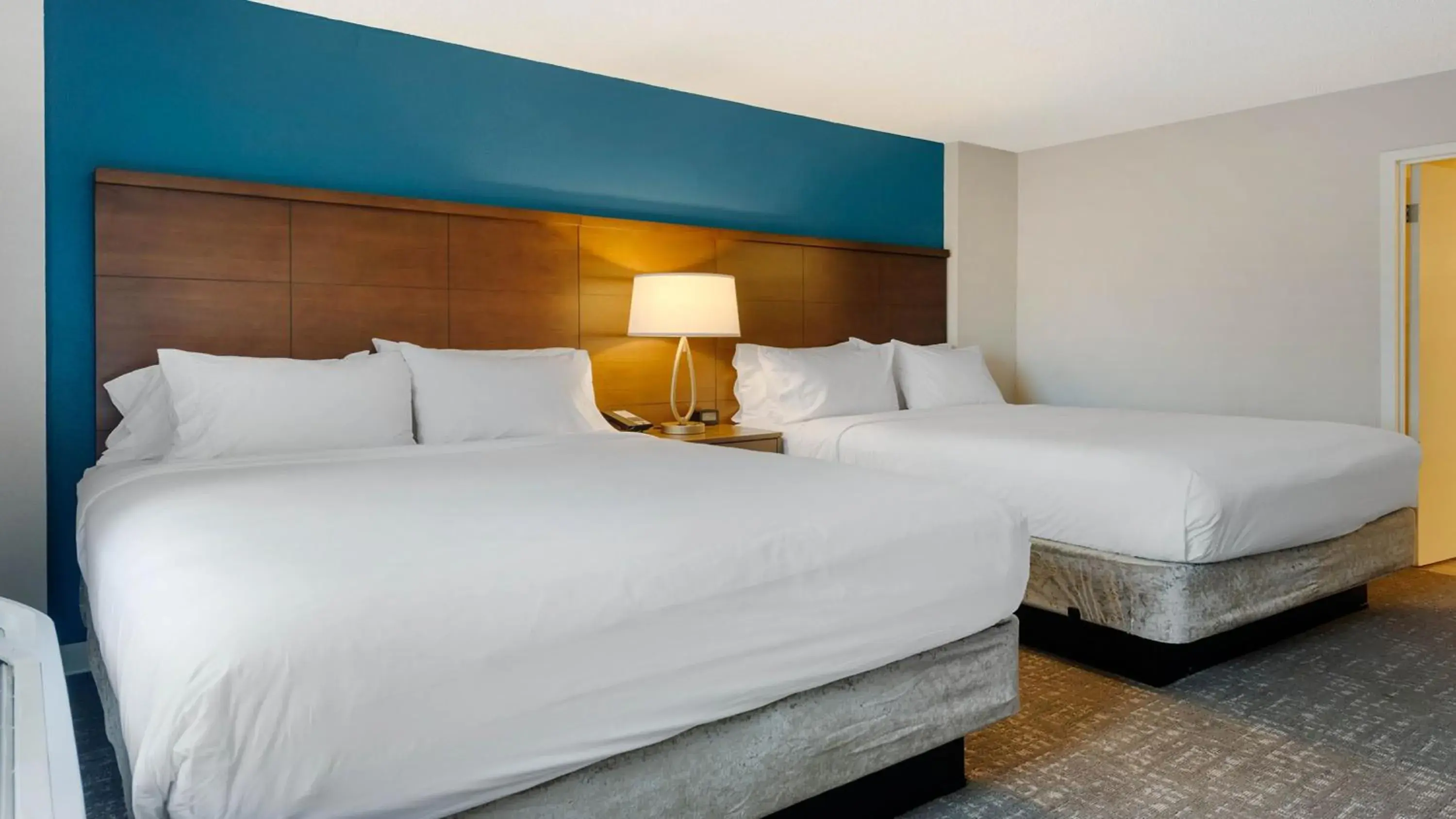 Bedroom, Bed in Staybridge Suites - Calgary Airport by IHG Bedroom, Bed in Staybridge Suites - Calgary Airport by IHG